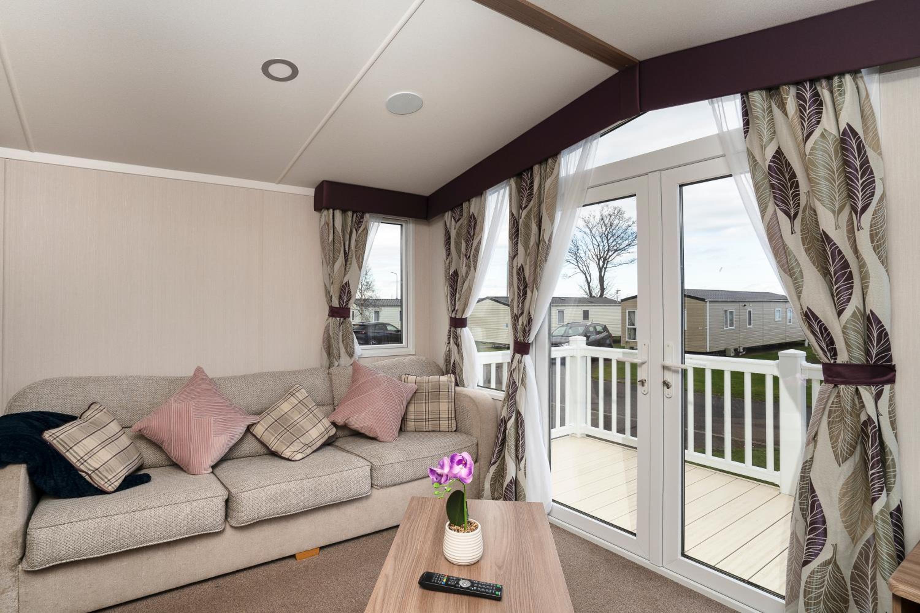 CALI - 3Bed - Static Caravan view 4