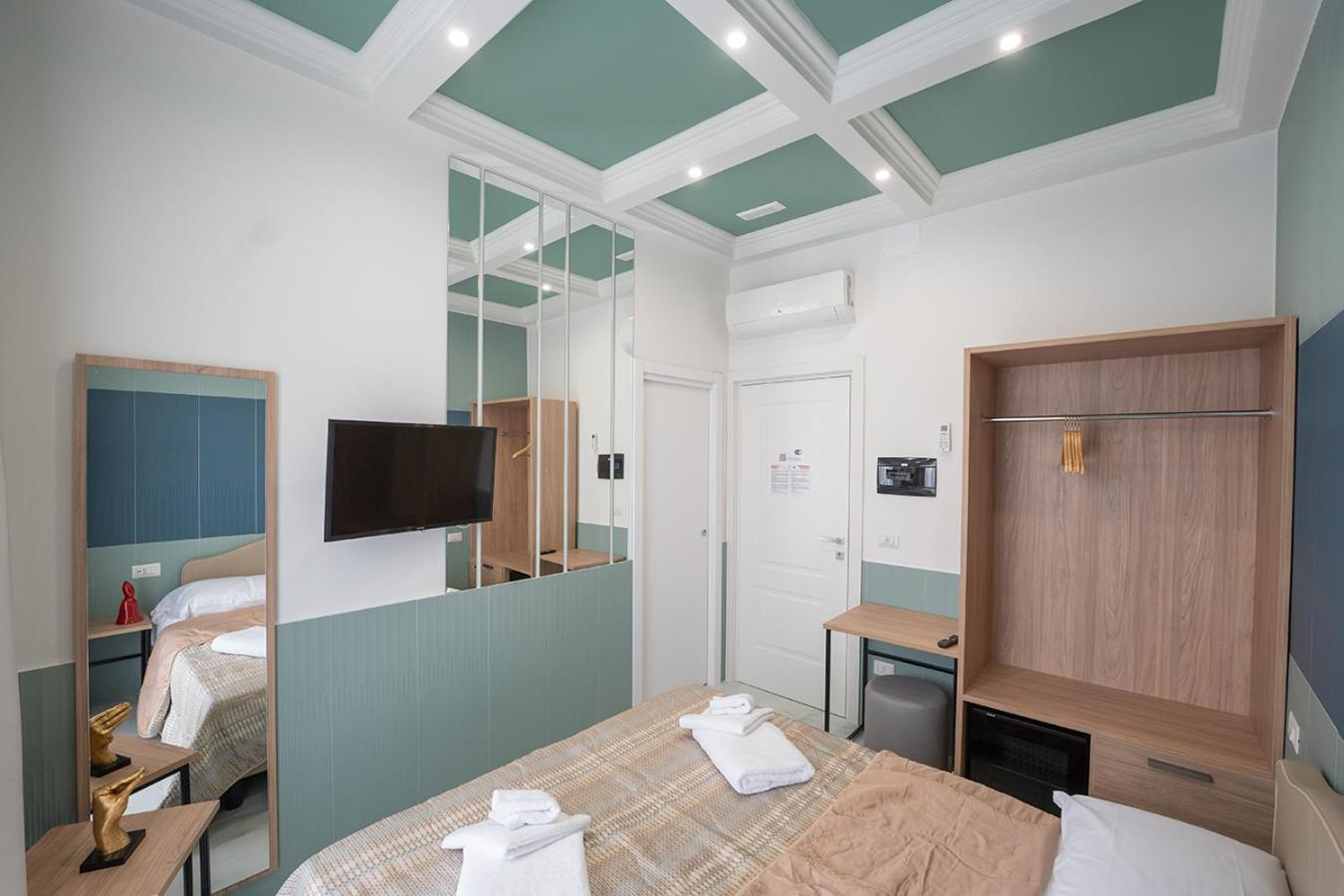 Medina H. Napoli Centro, by ClaPa Group