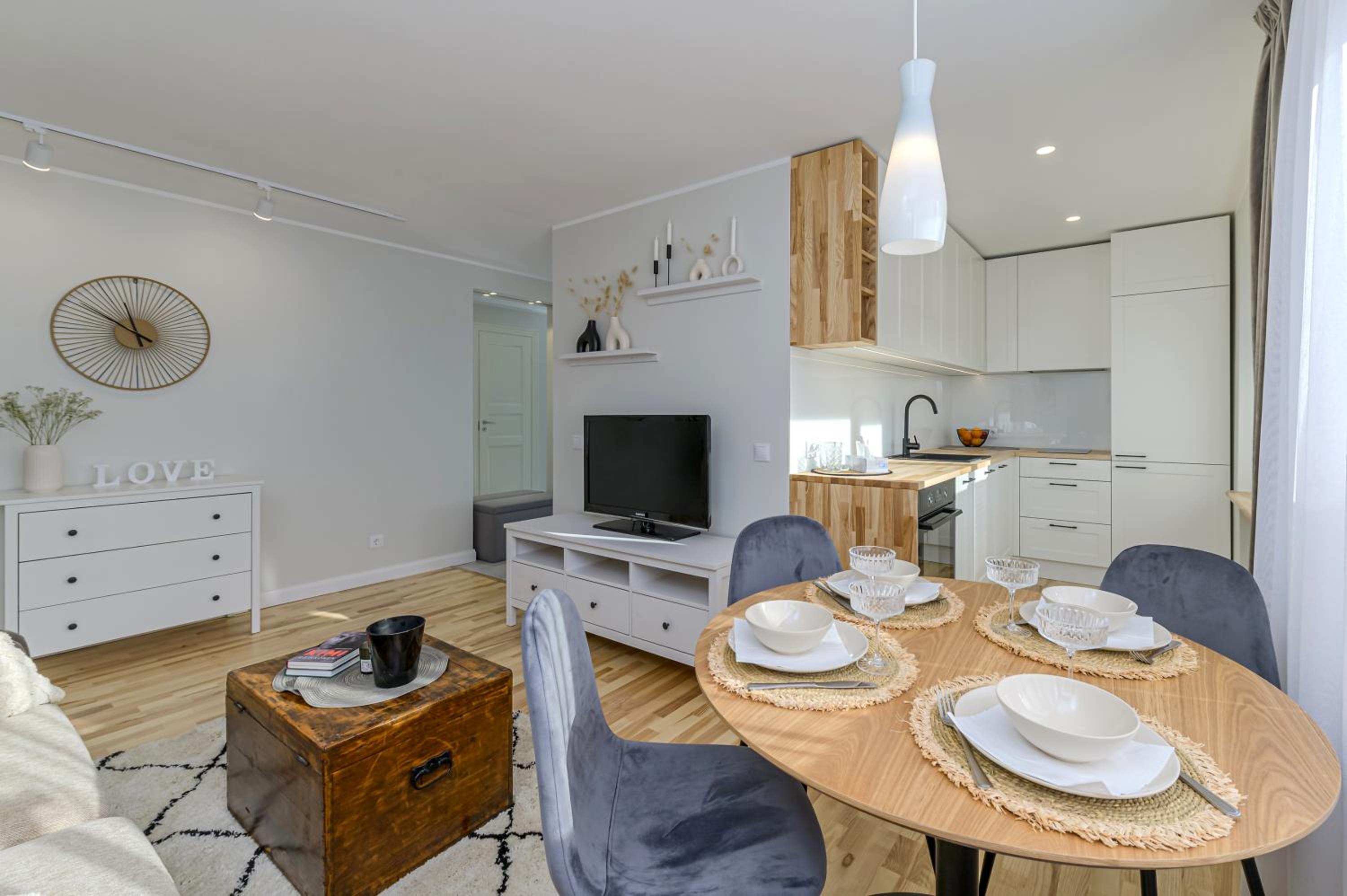 Cozy 1-bedroom apartment in the city centre view 3