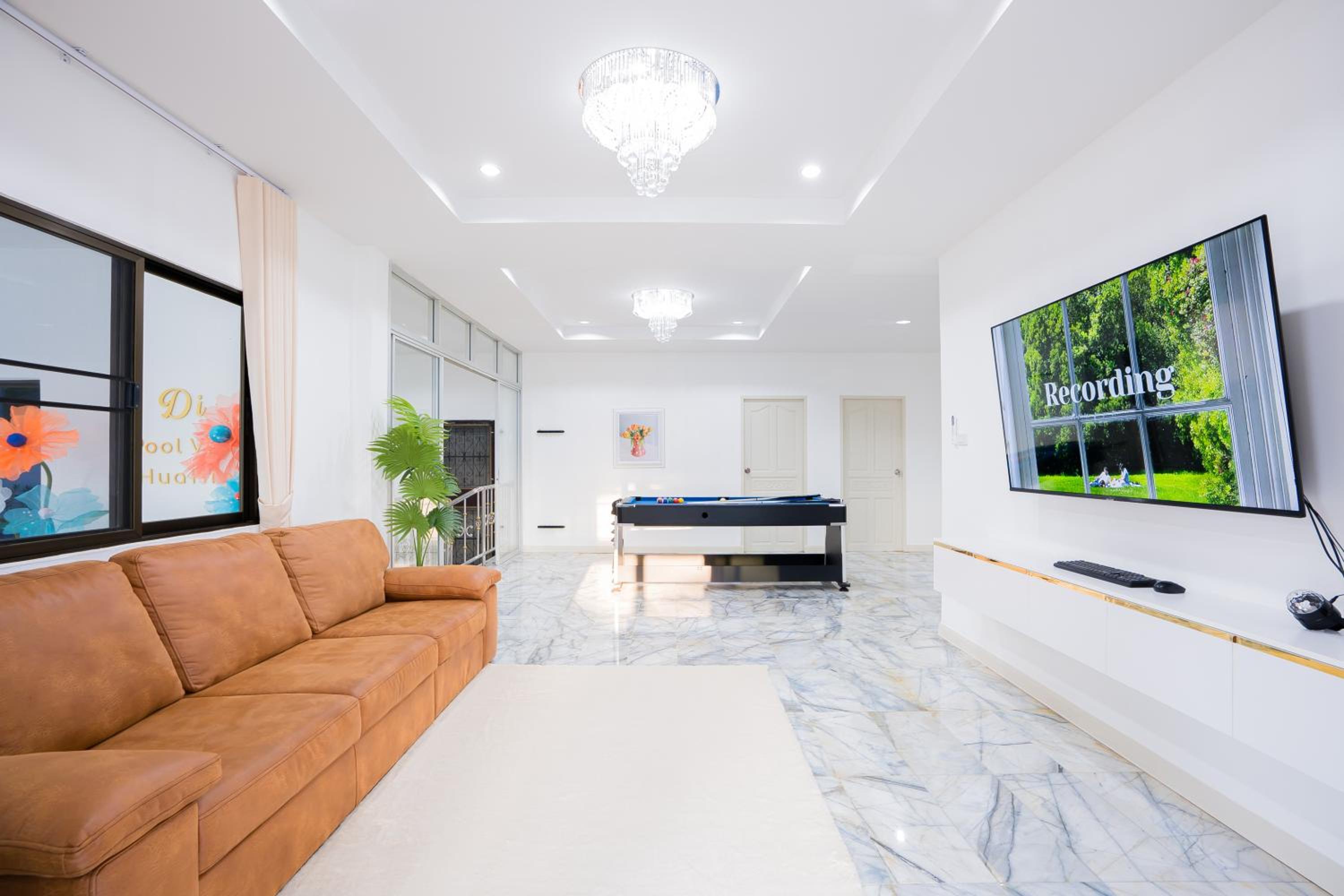 Di Pool Villa Hunhin 2km from beach