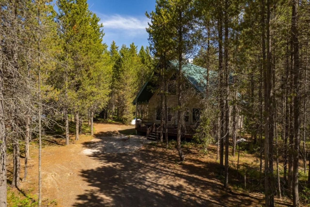 Bills Island Hideaway