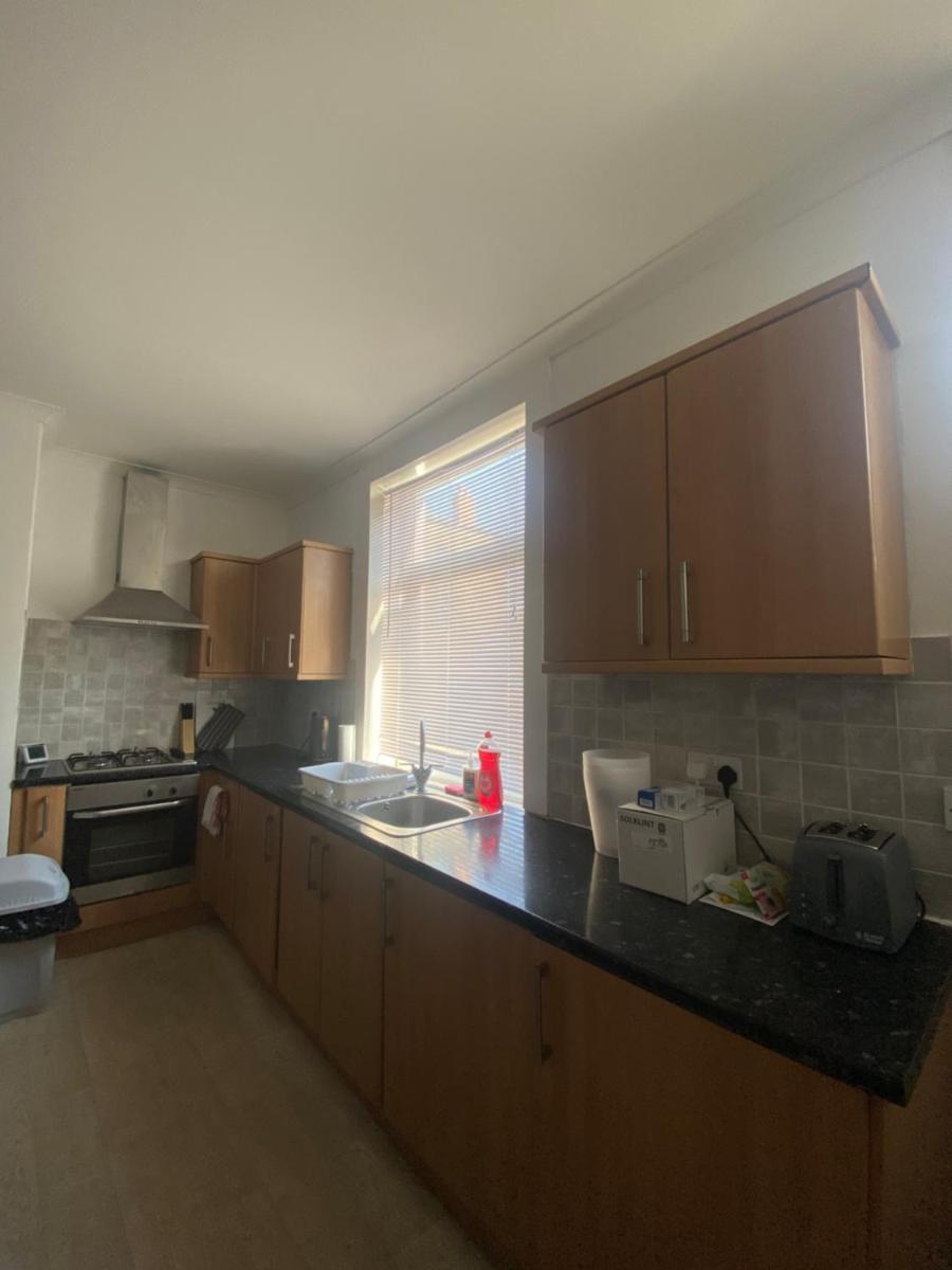 Stylish 2 bedroom home view 4