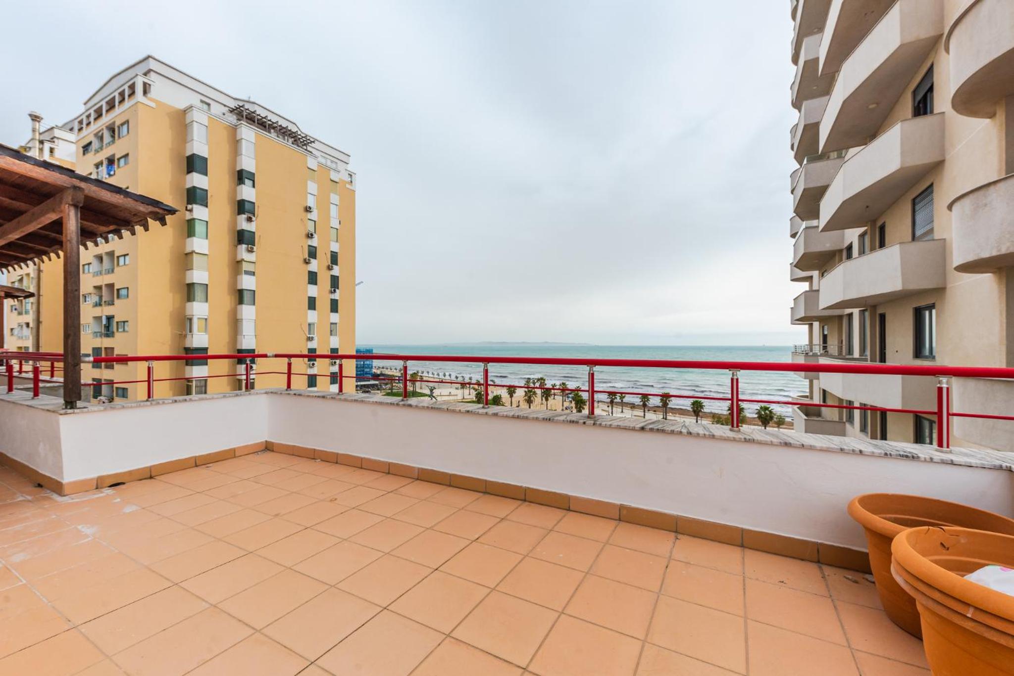 EF Sunshine 3 bedrooms Full Sea View