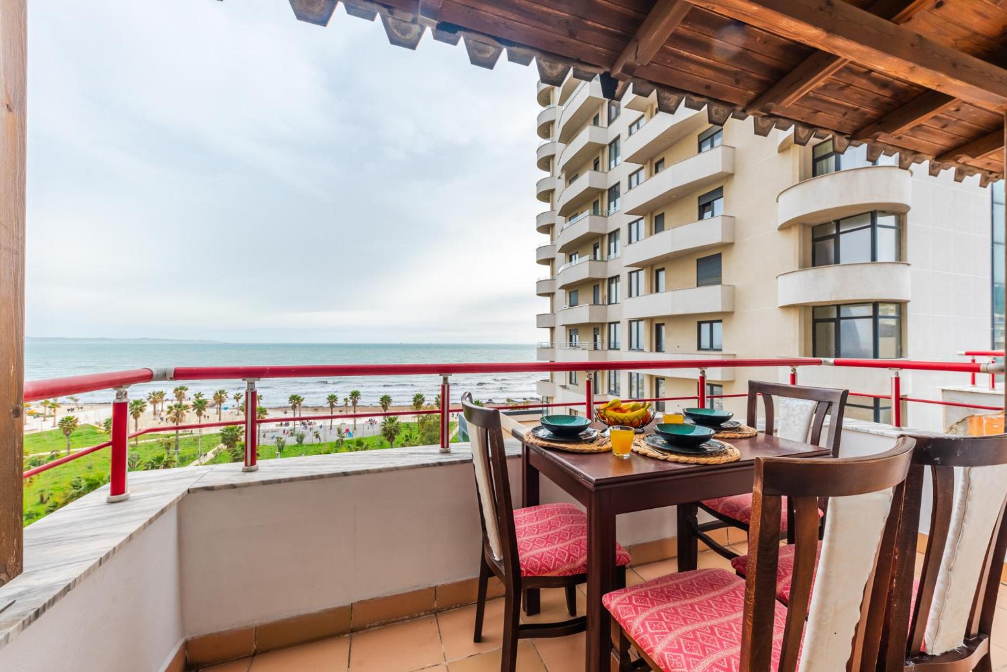 EF Sunshine 3 bedrooms Full Sea View
