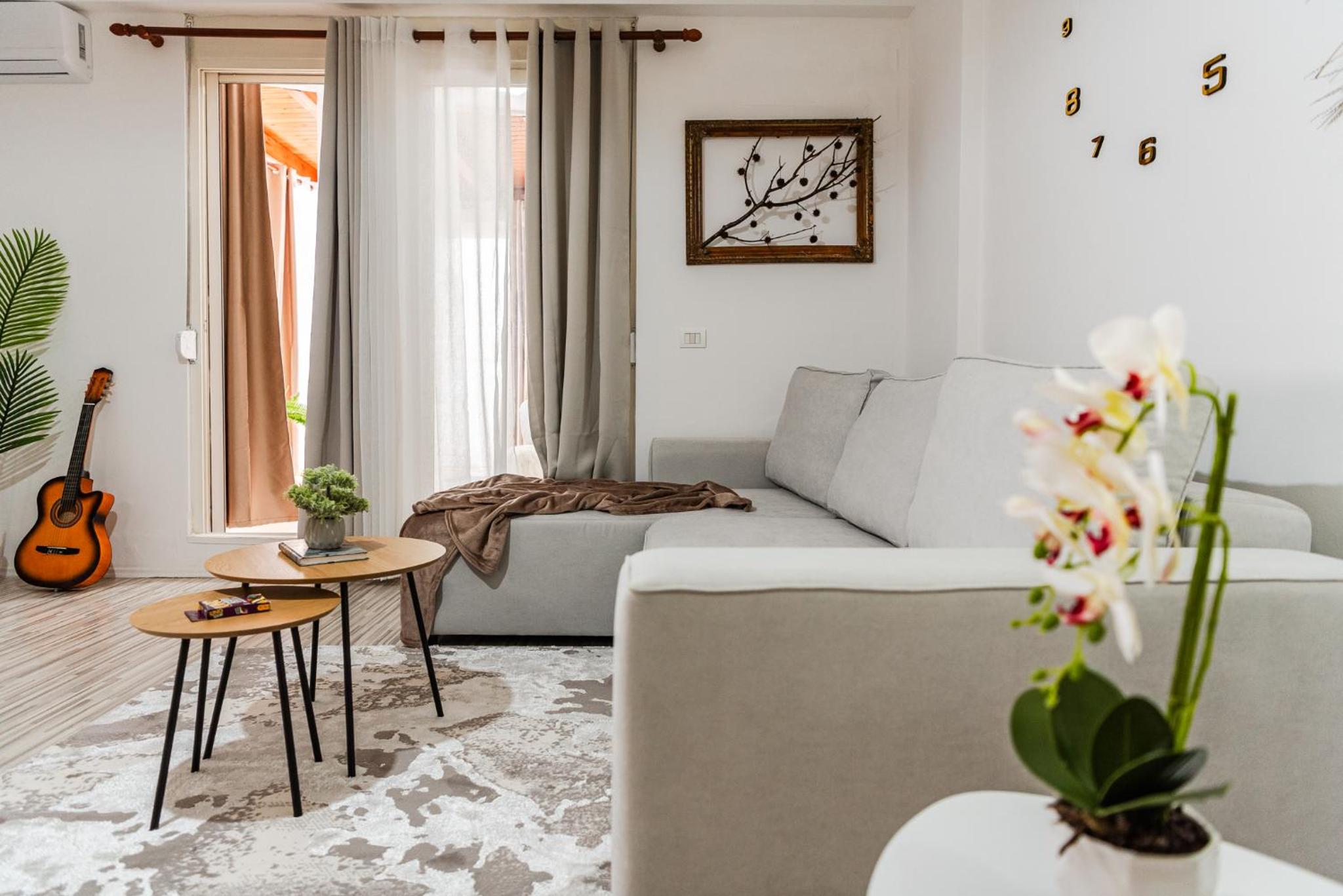 EF Sunshine 3 bedrooms Full Sea View