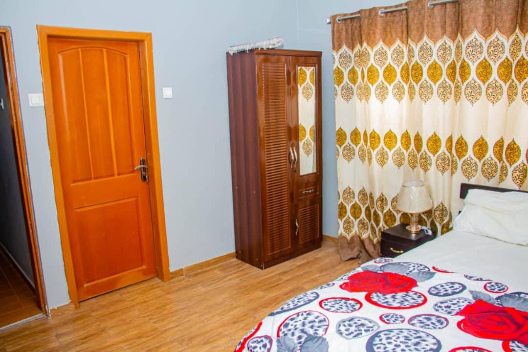 Accra cosy homes - Krokobite Beach view 3