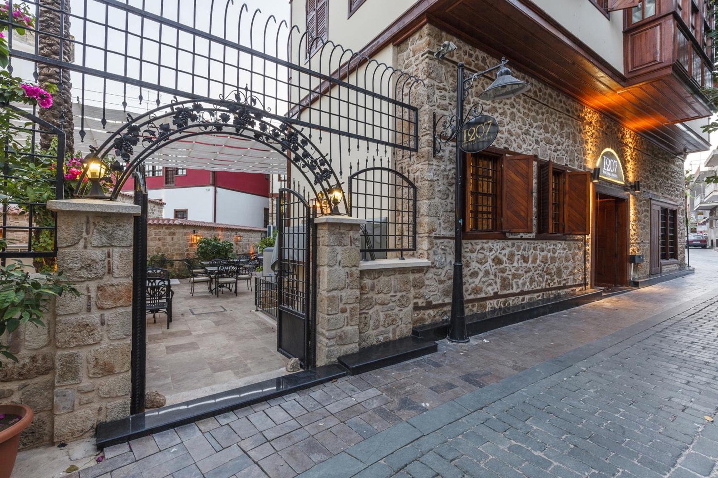 Hotel 1207 Special Class - Image 79