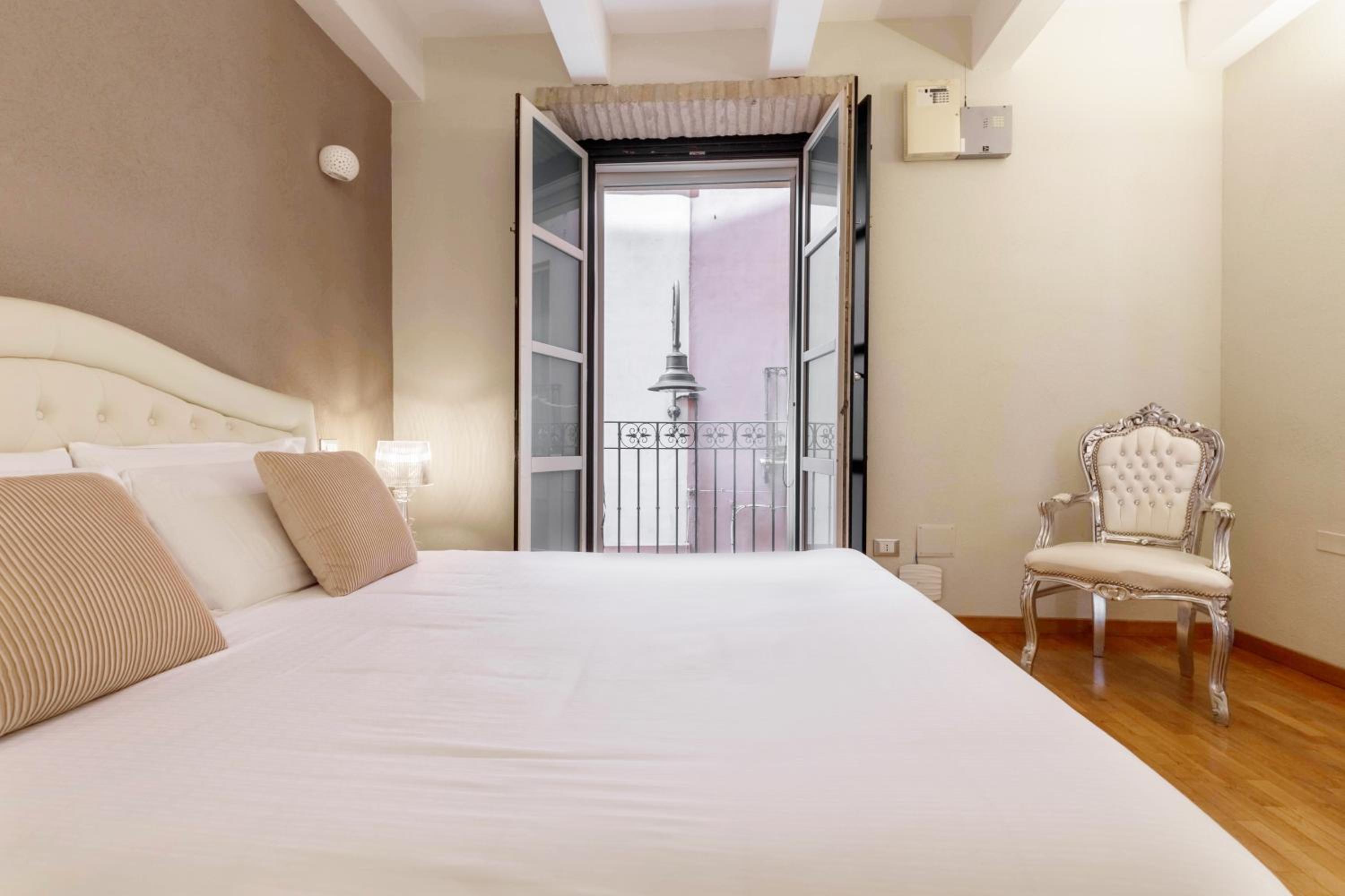 Martini Castello Boutique Rooms