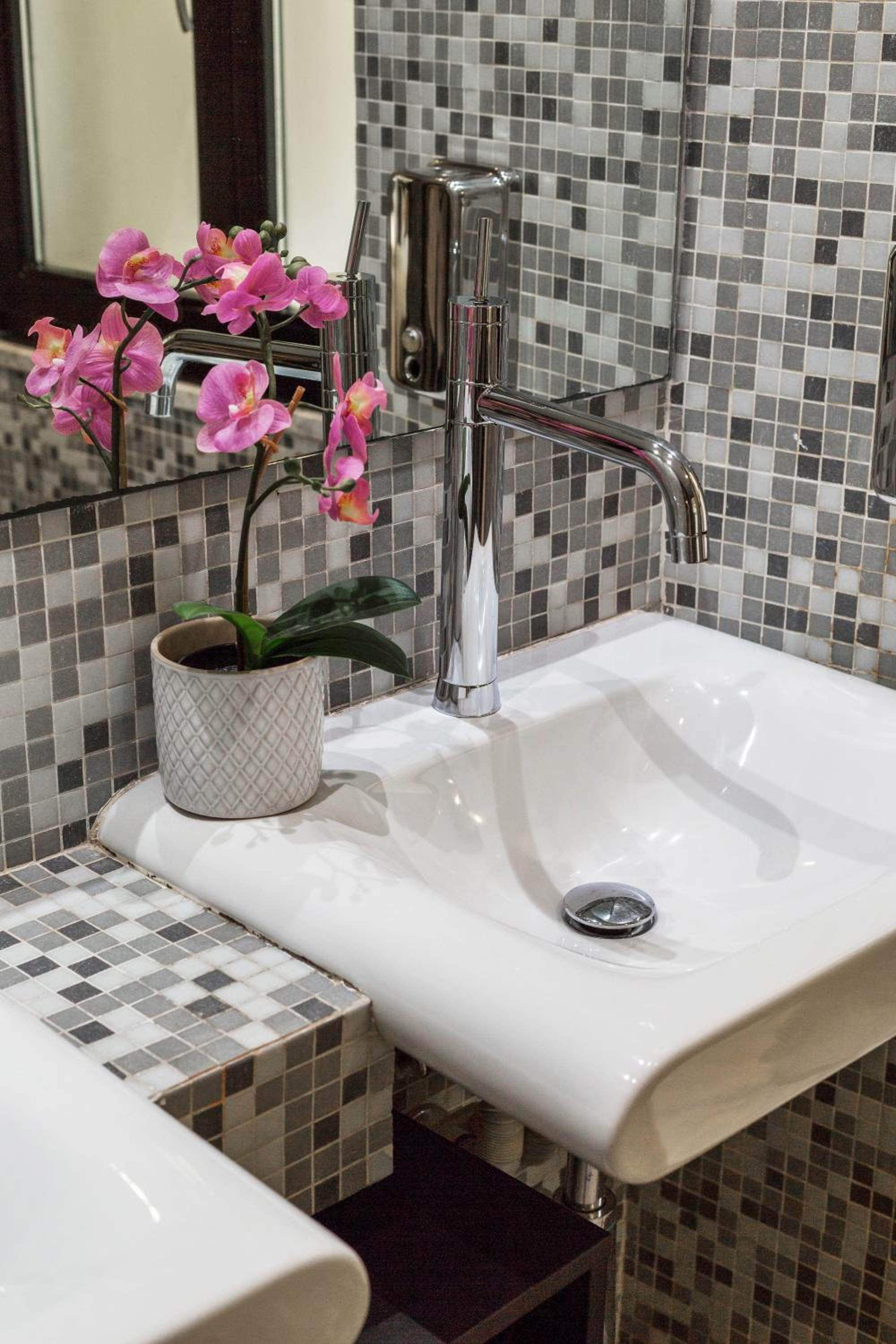 Martini Castello Boutique Rooms