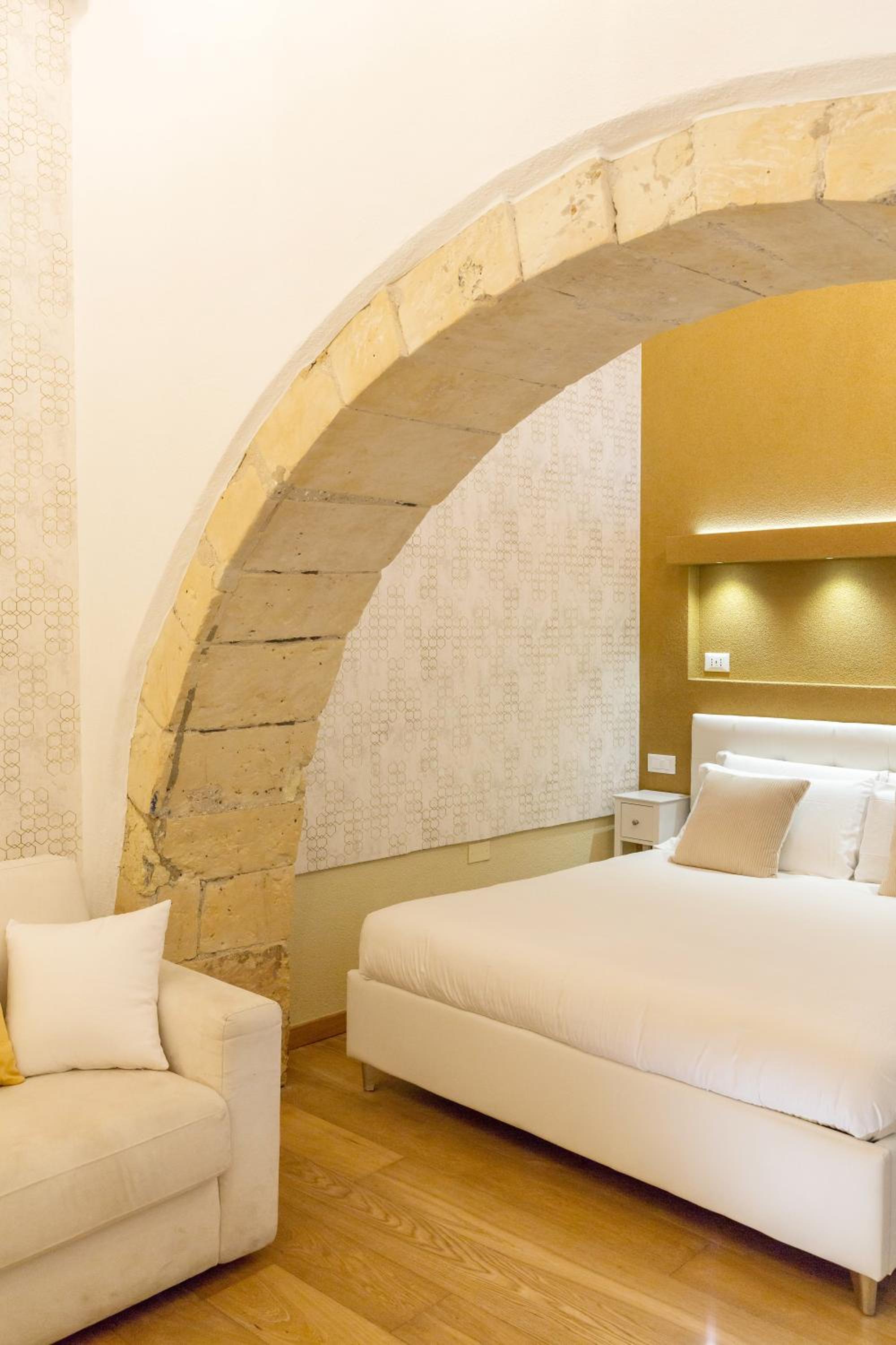 Martini Castello Boutique Rooms