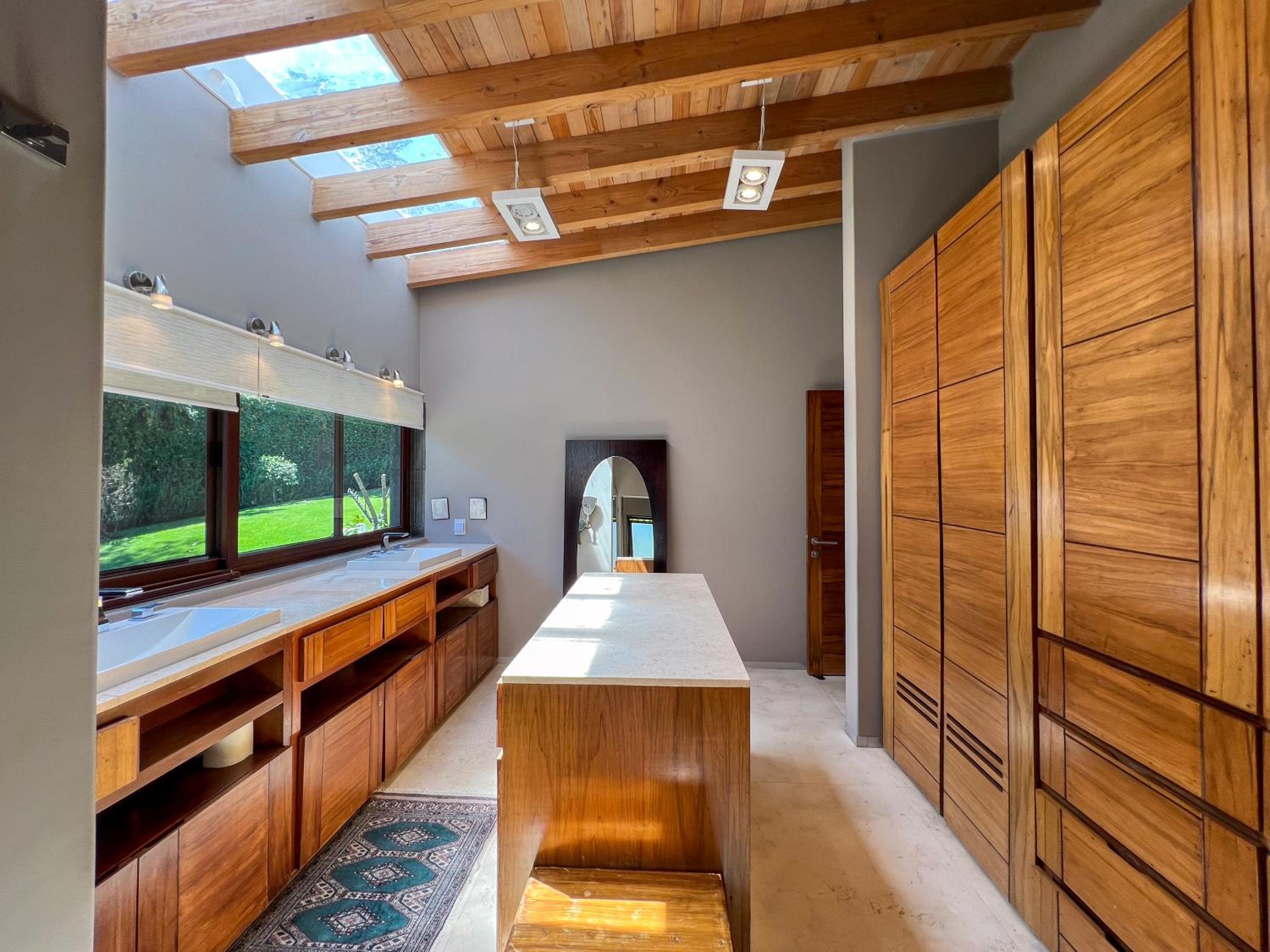Vista al Nevado: Exceptional Home in Avandaro