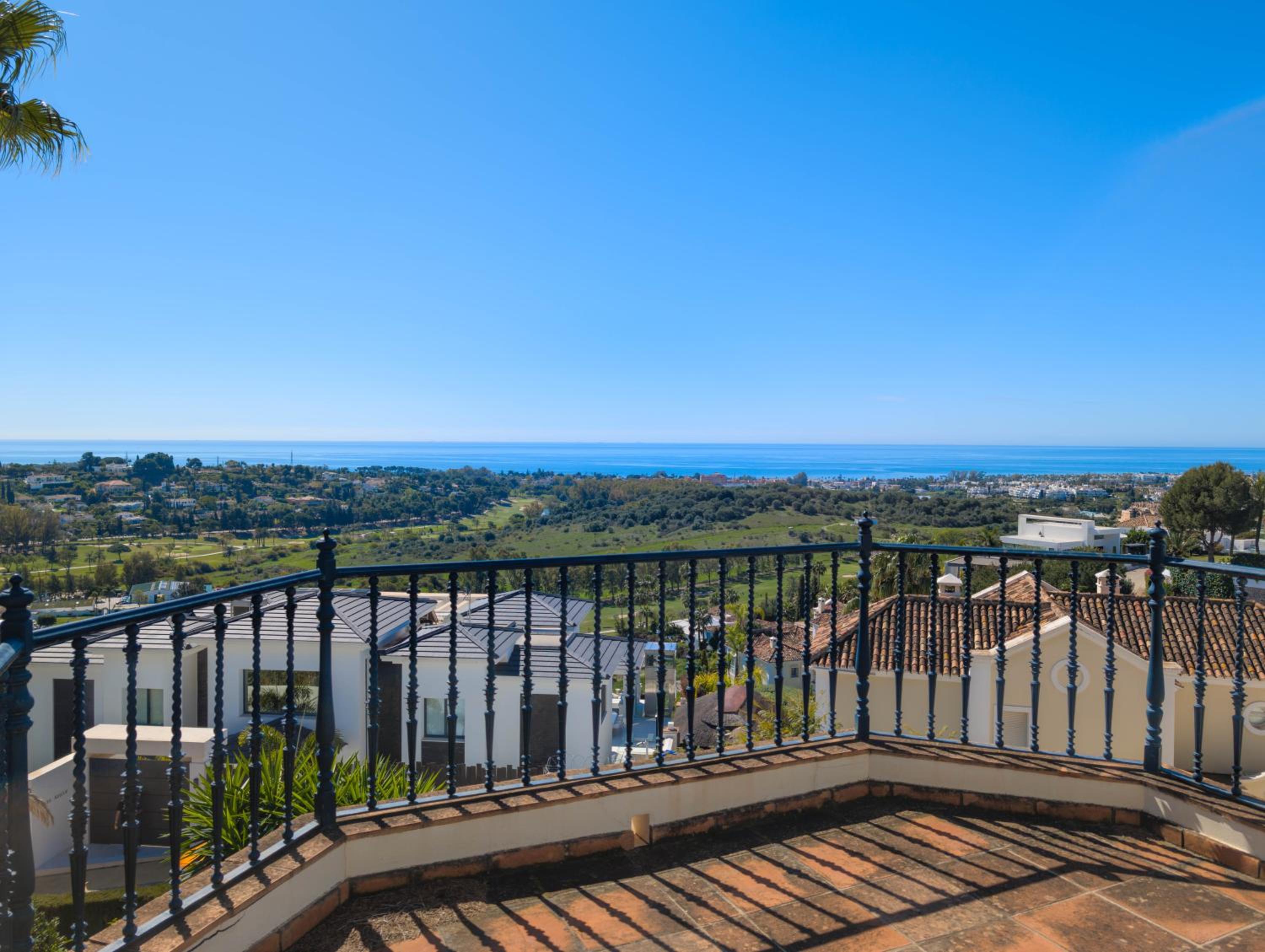 Seaviews Villa in El Paraiso