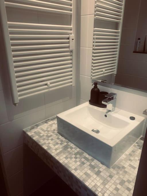 Have a nice stay! - Main Street beachapartment, beach 150 meters view 2