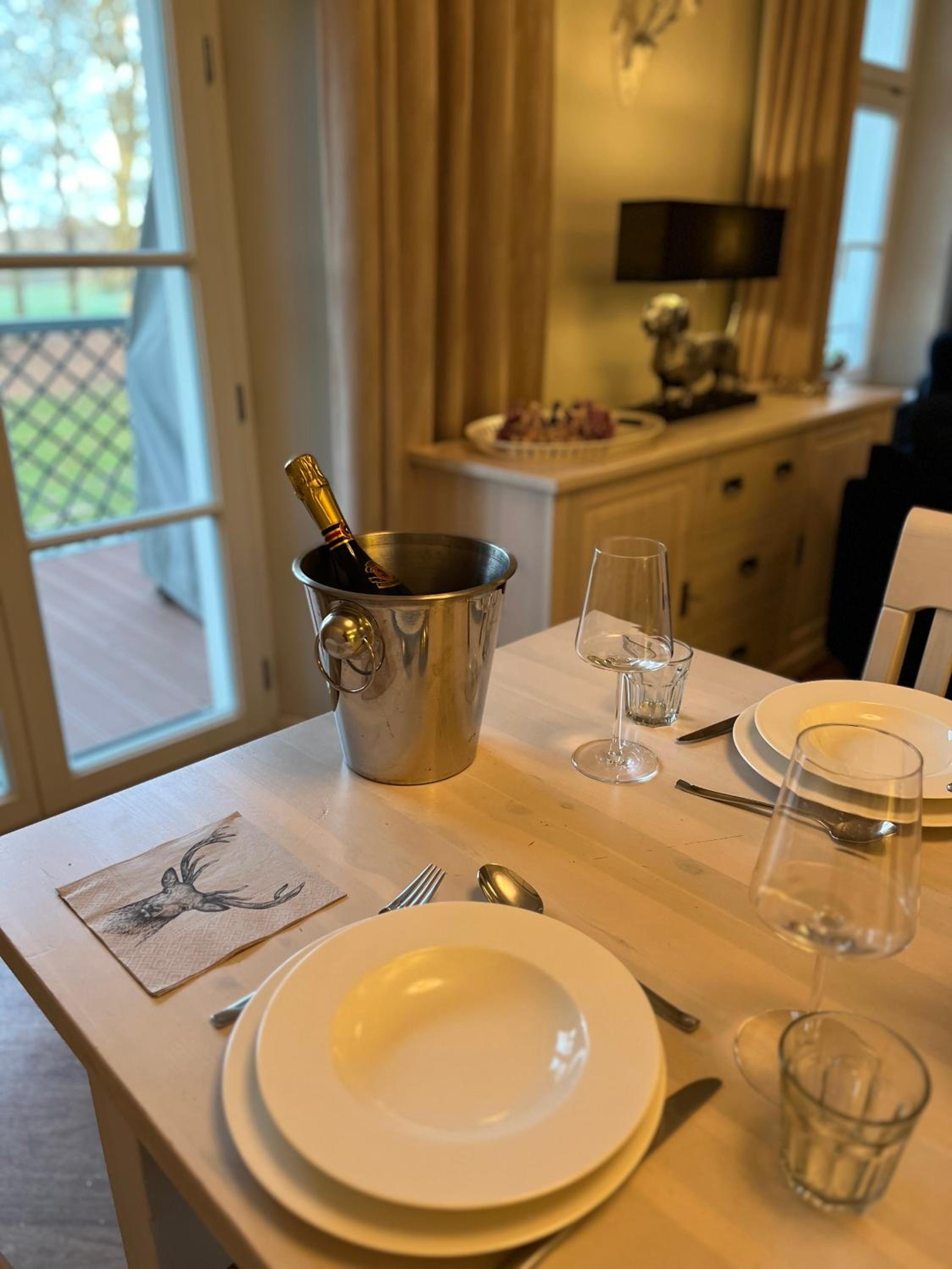 Jagdschloss Suite - premium castle hideway