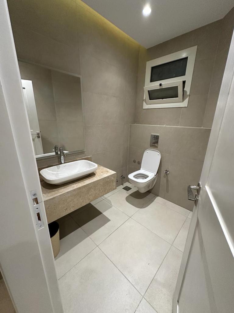 Luxurious furnished Villa for rent in Beverly Hills-Sheikh Zayed