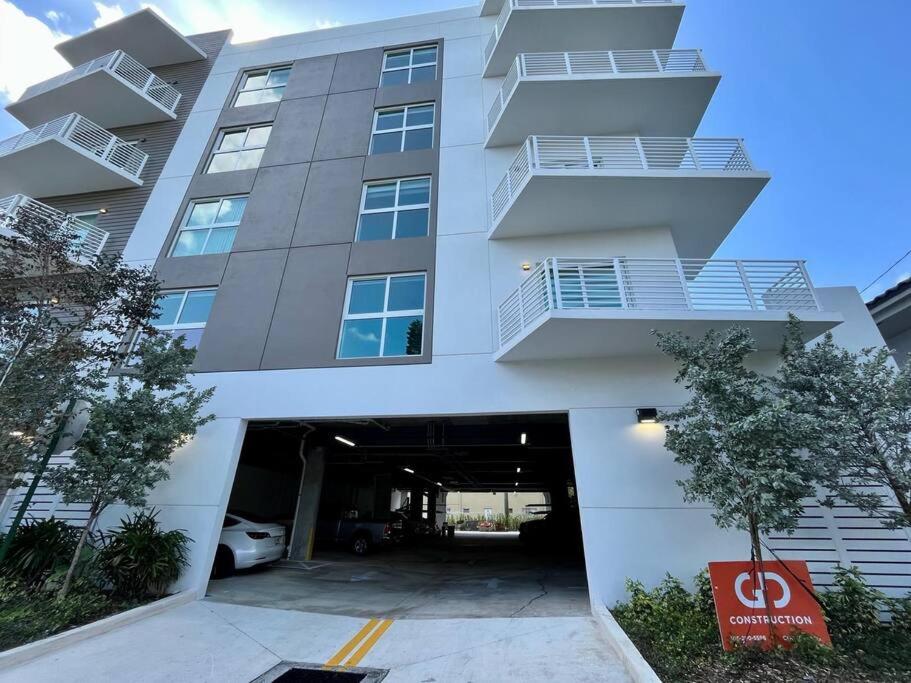 *Free Parking* Cozy Apartment
