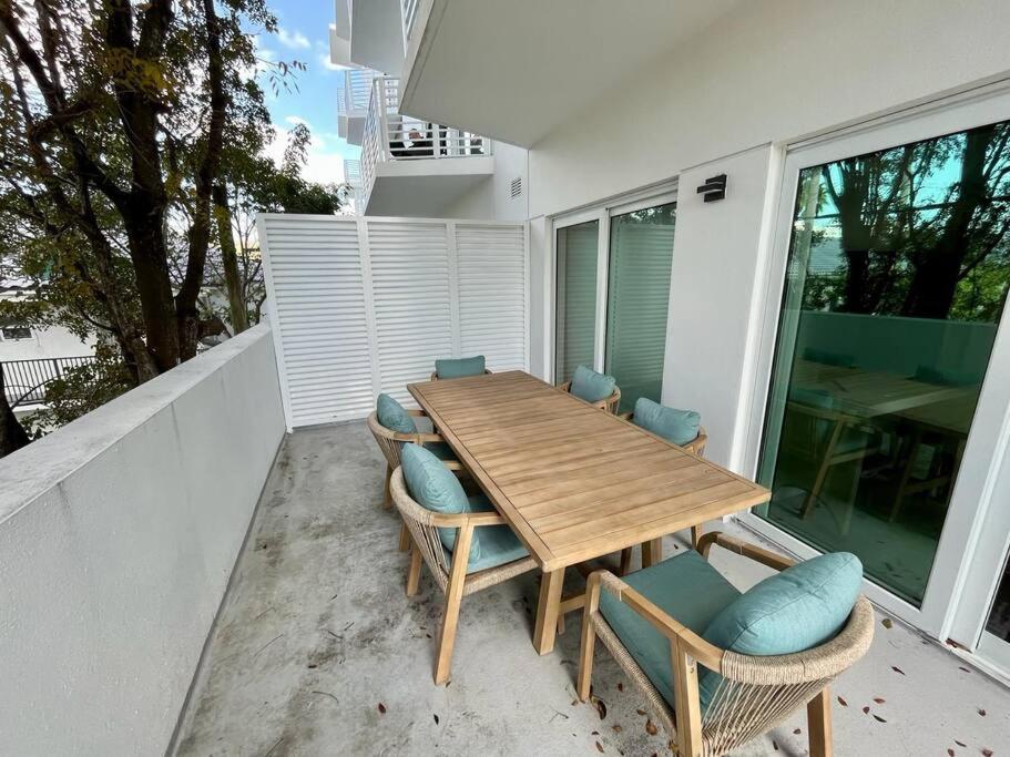 *Free Parking* Cozy Apartment