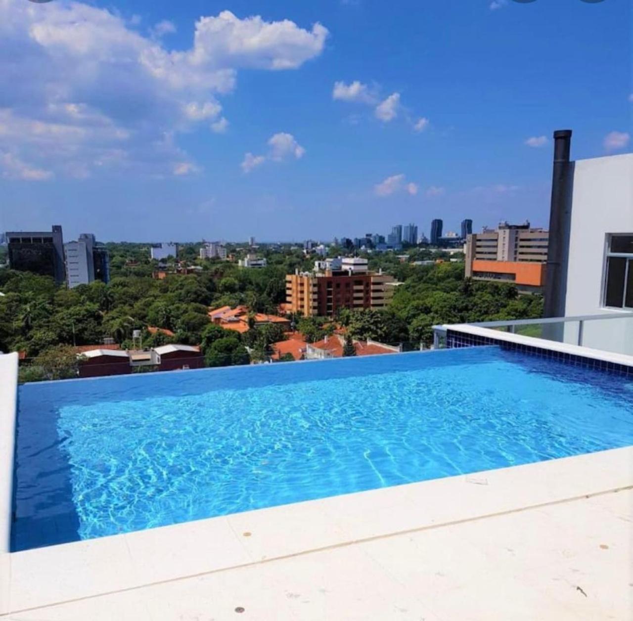 Hermoso departamento en Villa Morra view 3