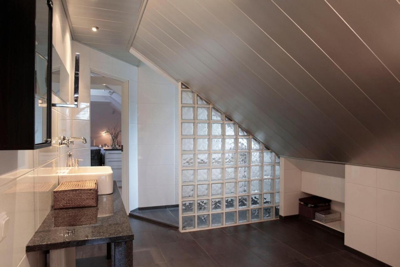 Loft aan Zee Bergen-Schoorl Luxury Appartement view 3