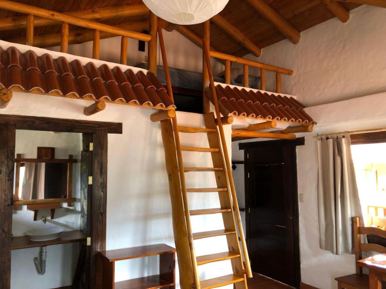 Vistabamba Ecuadorian Mountain Hostel