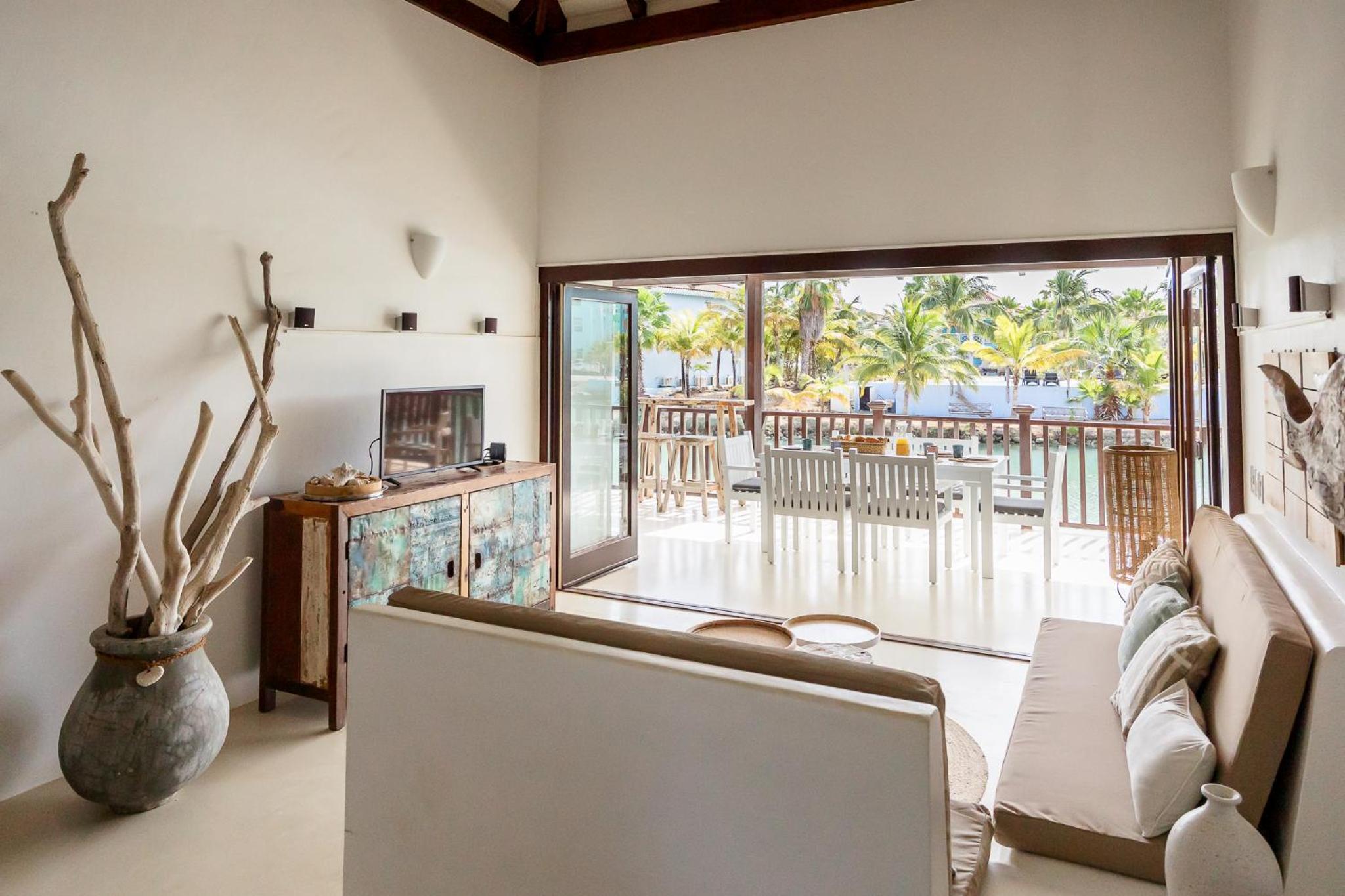Watervilla Blou Bonaire - Waterlands Village