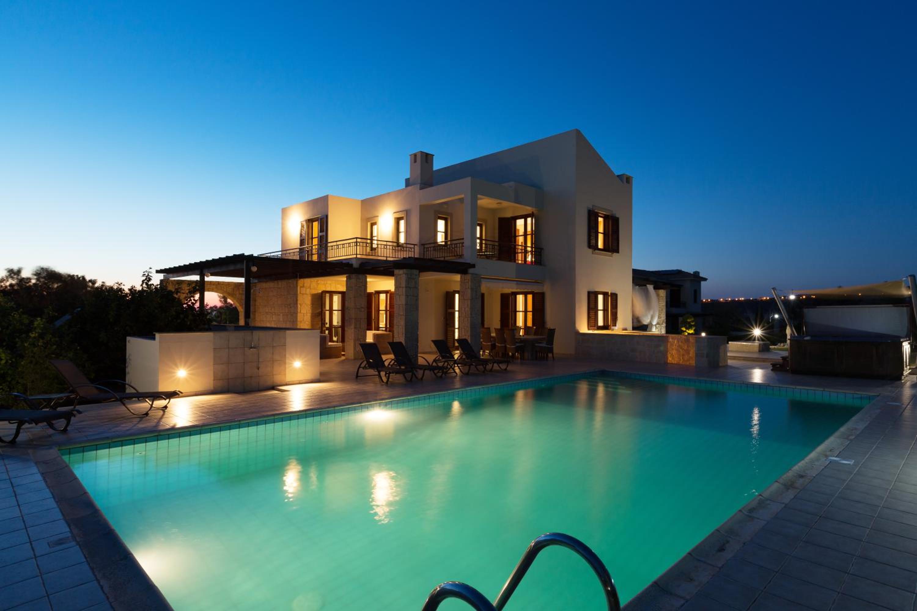 5 bedroom Villa Poseidon with private pool, Aphrodite Hills Resort