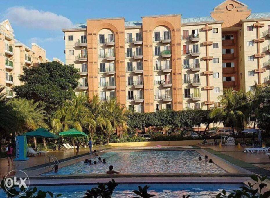 2BR unit @ CHATEAU ELYSEE vendome tower 6th flr view 5