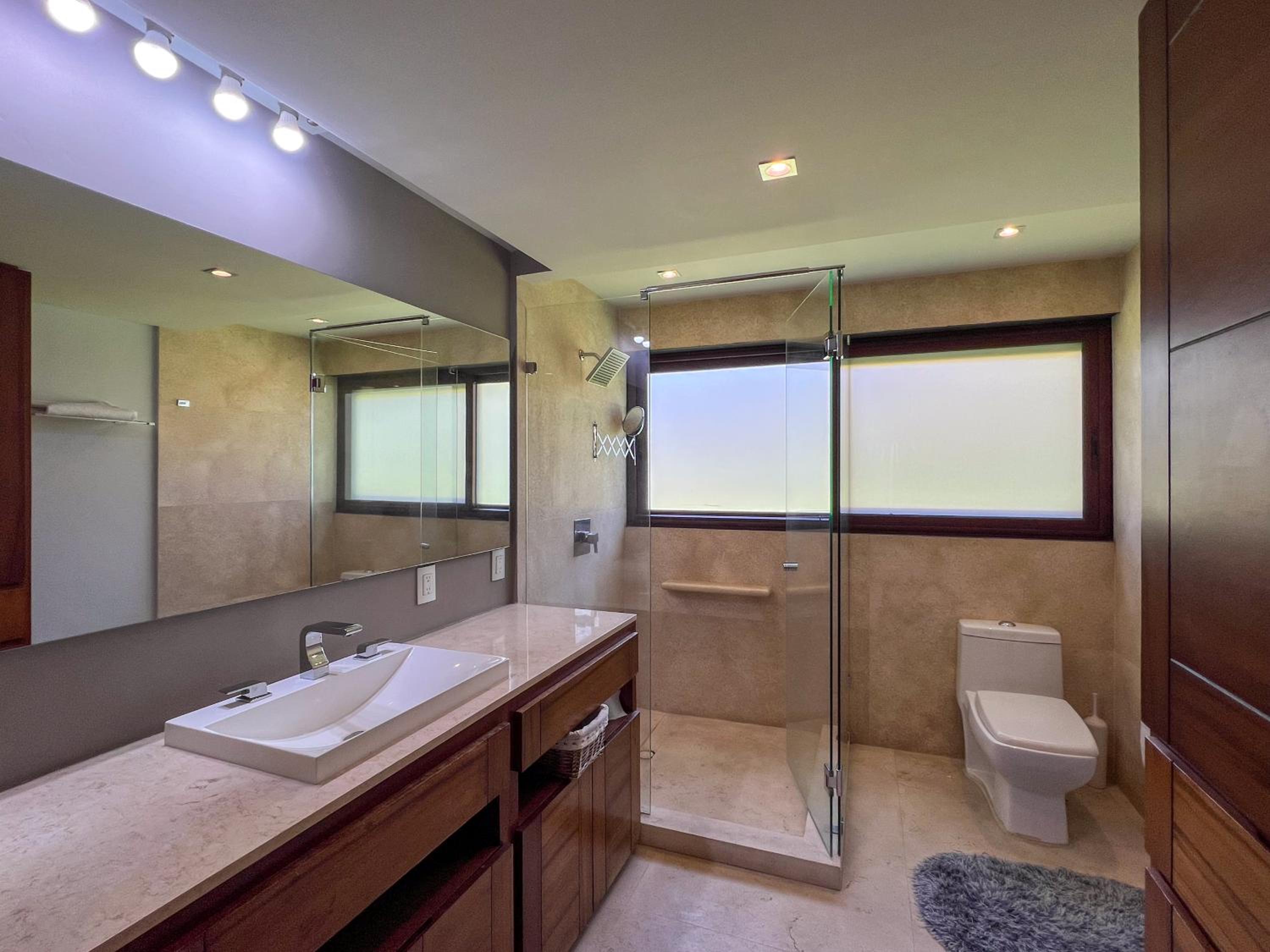 Vista al Nevado: Exceptional Home in Avandaro
