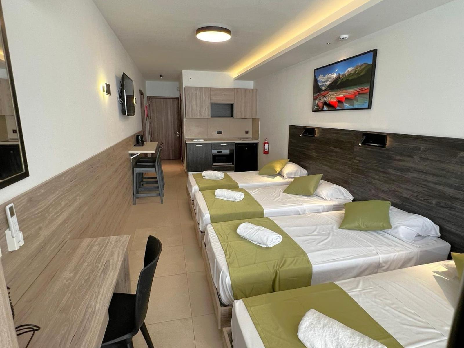 Bayside A Apartments photo 5