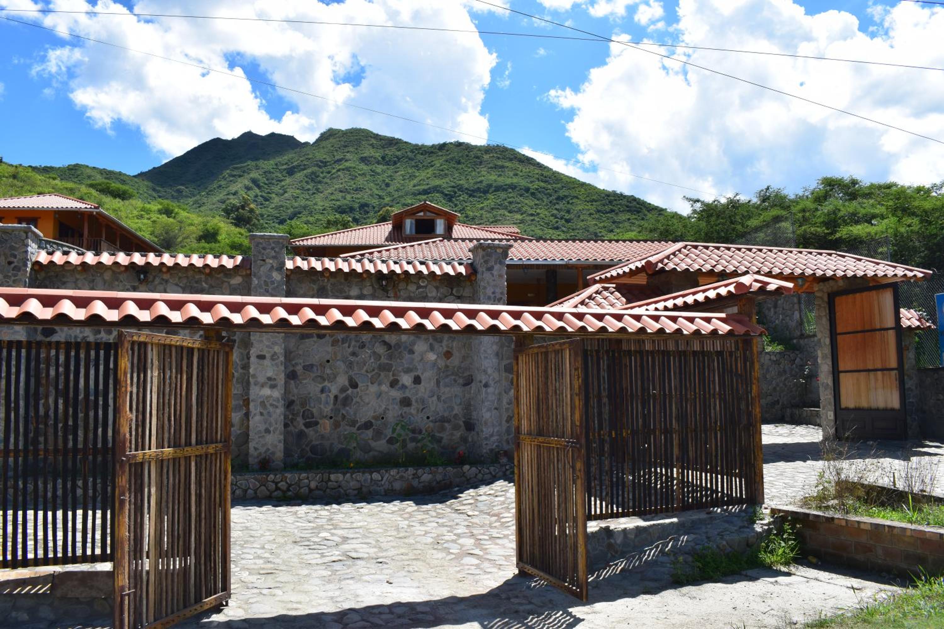 Vistabamba Ecuadorian Mountain Hostel