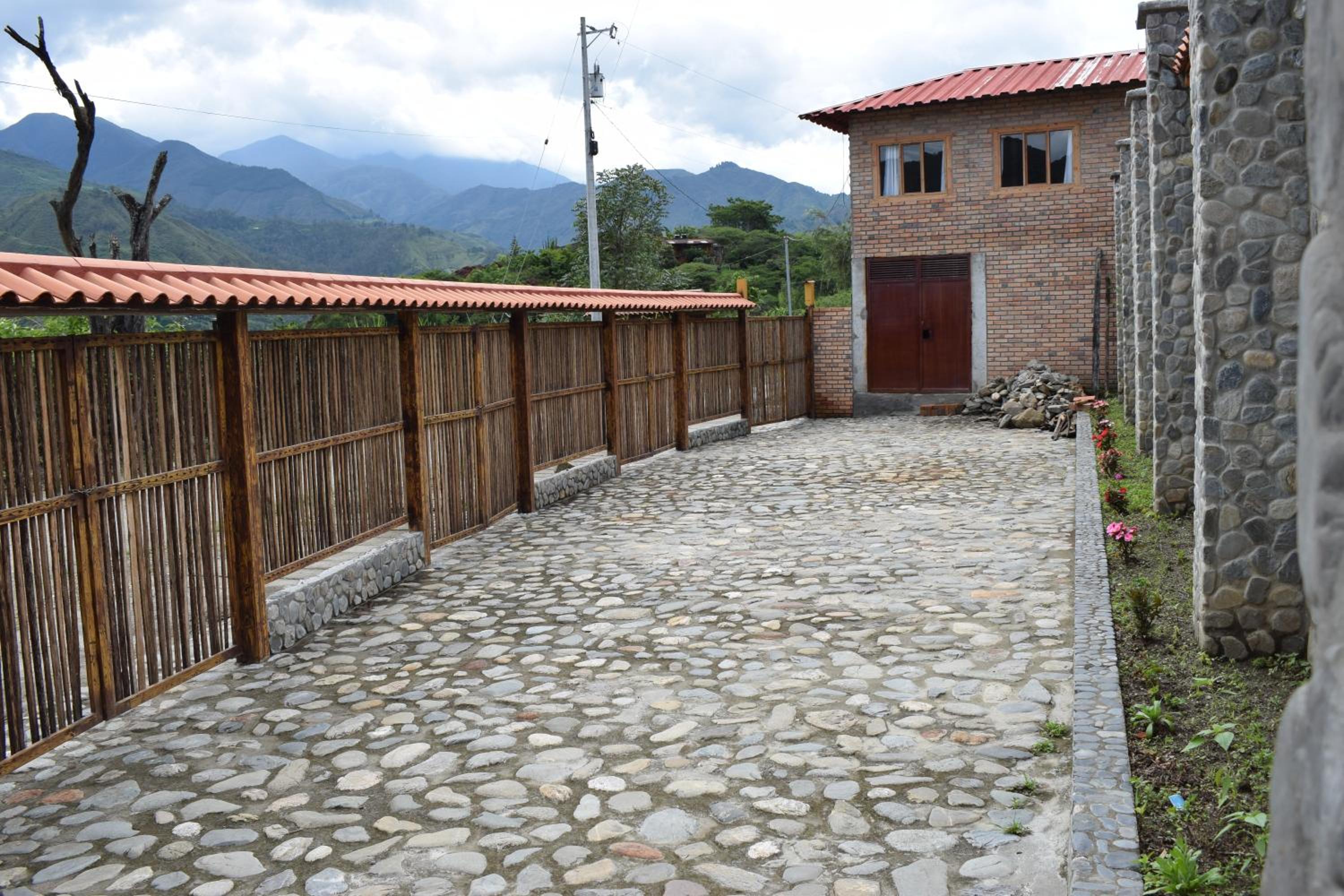 Vistabamba Ecuadorian Mountain Hostel