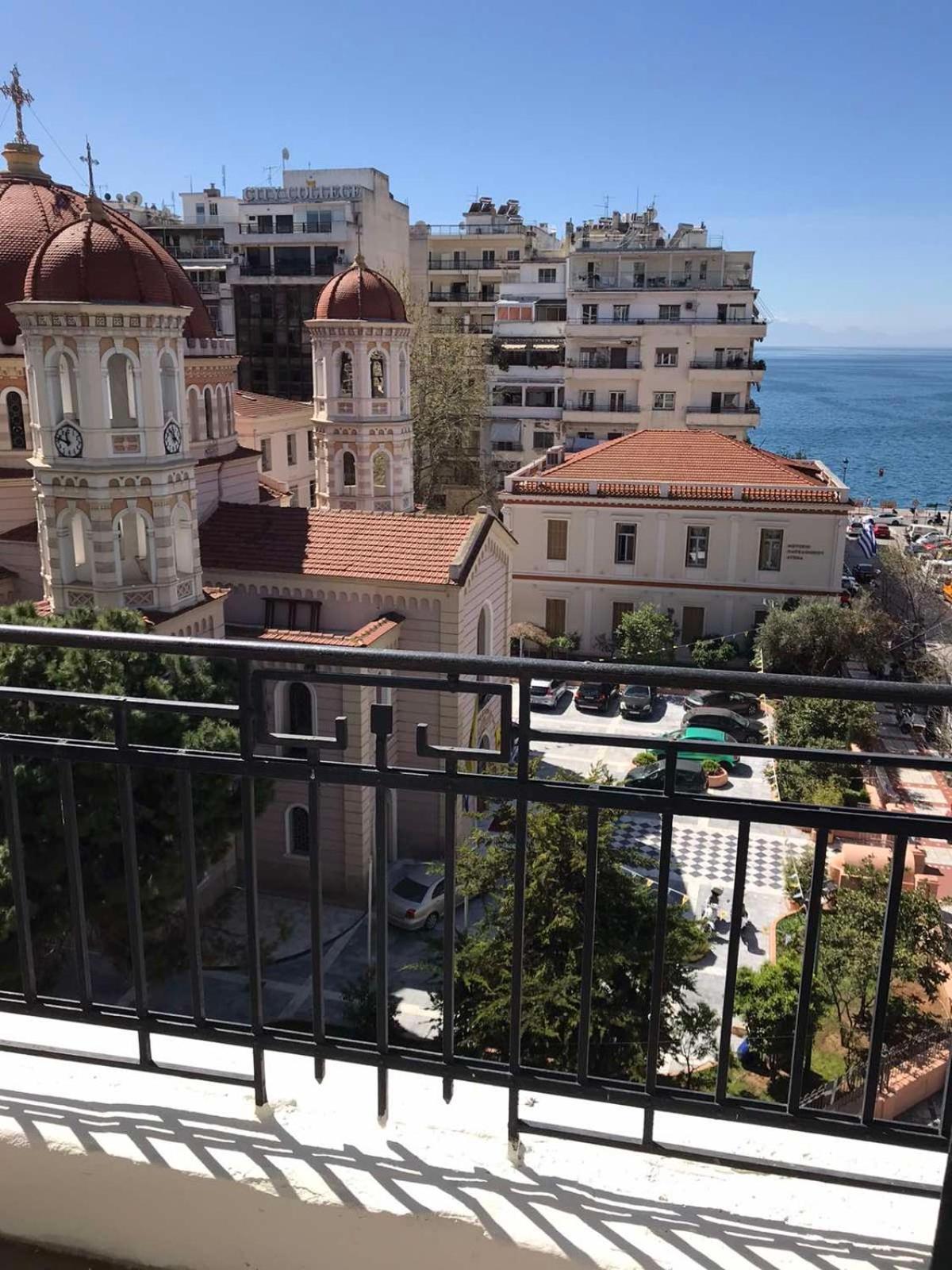 Historic Sea View Apartment, Downtown Thessaloniki