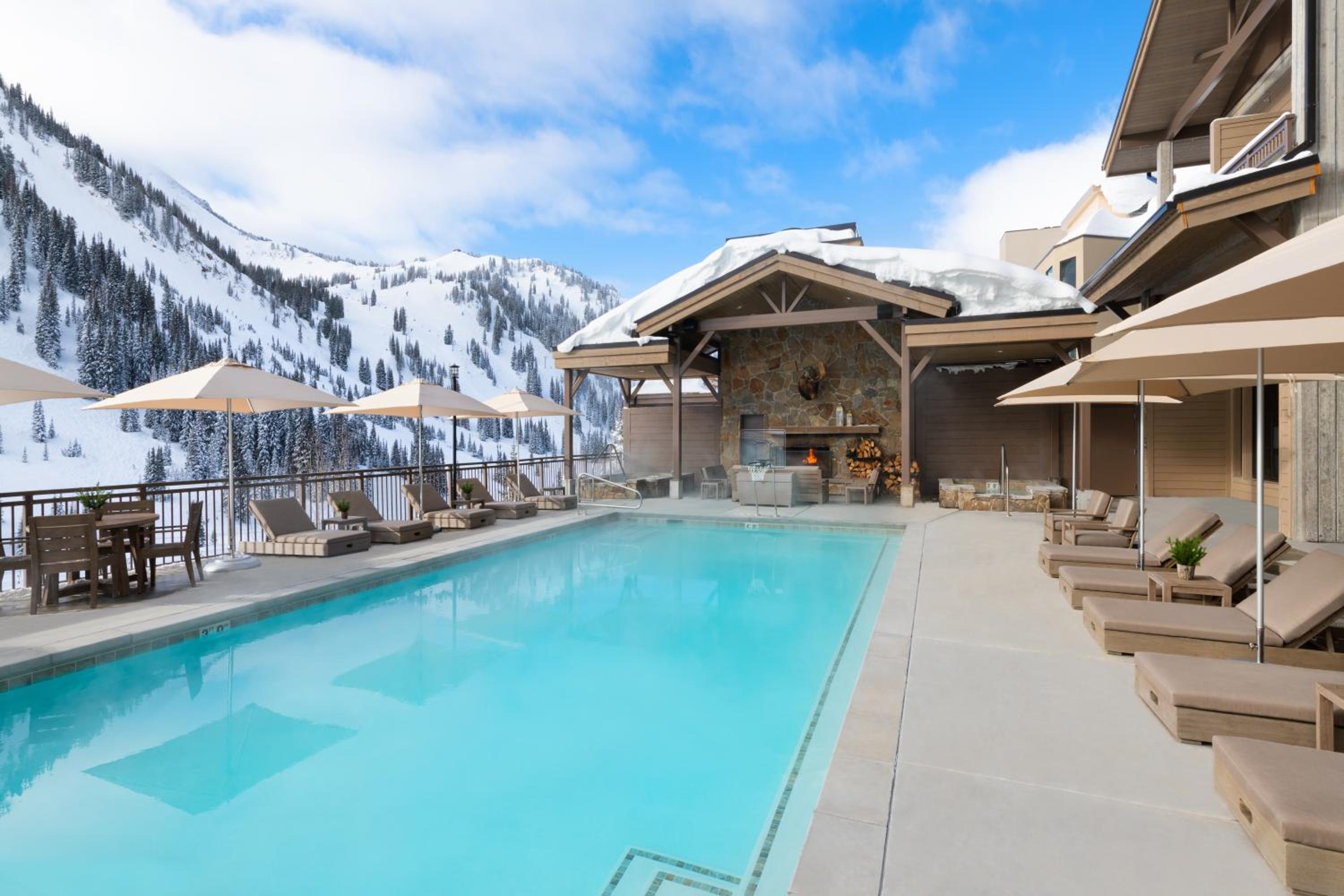 The Snowpine Lodge