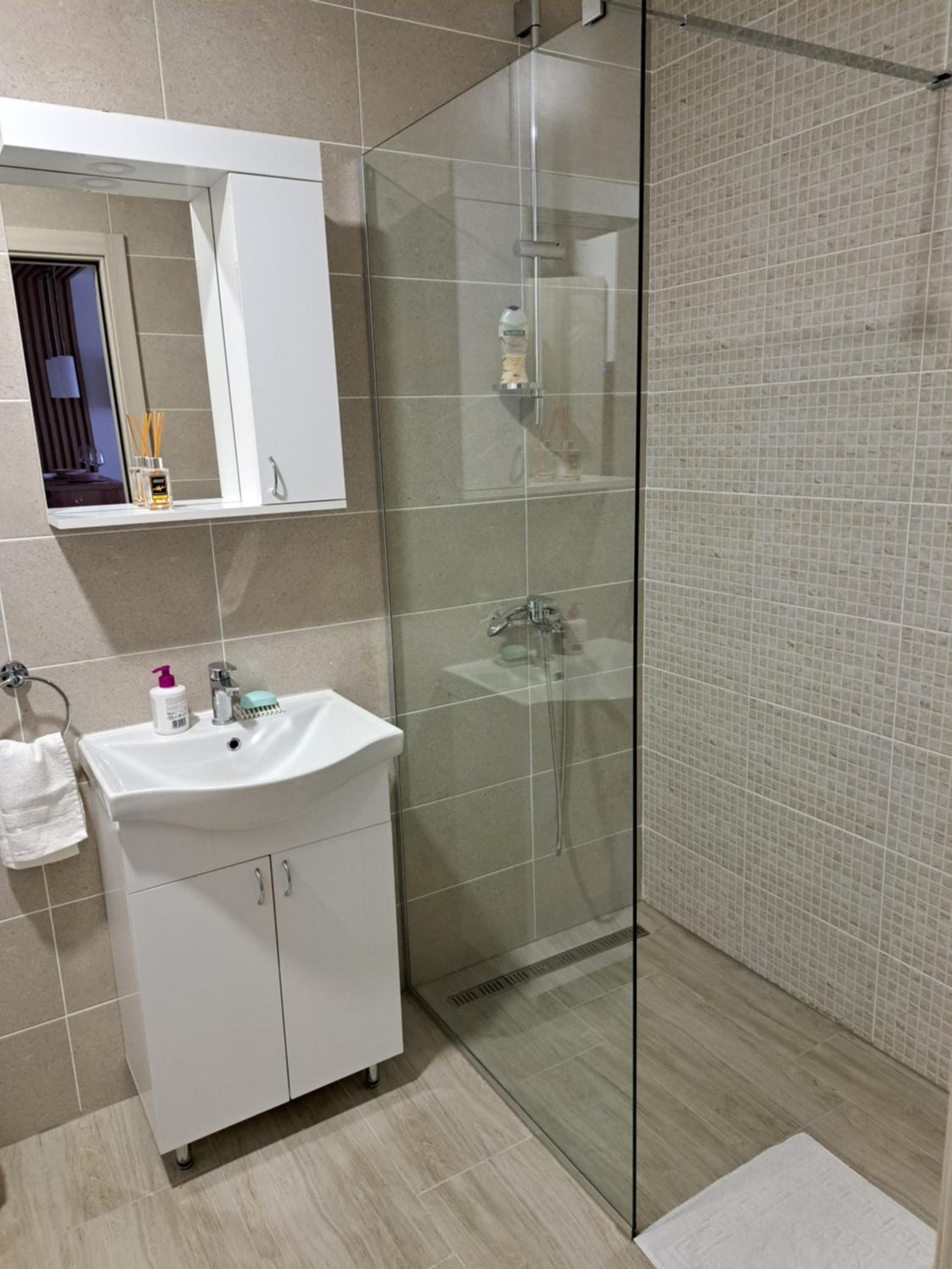 Apartman Bross