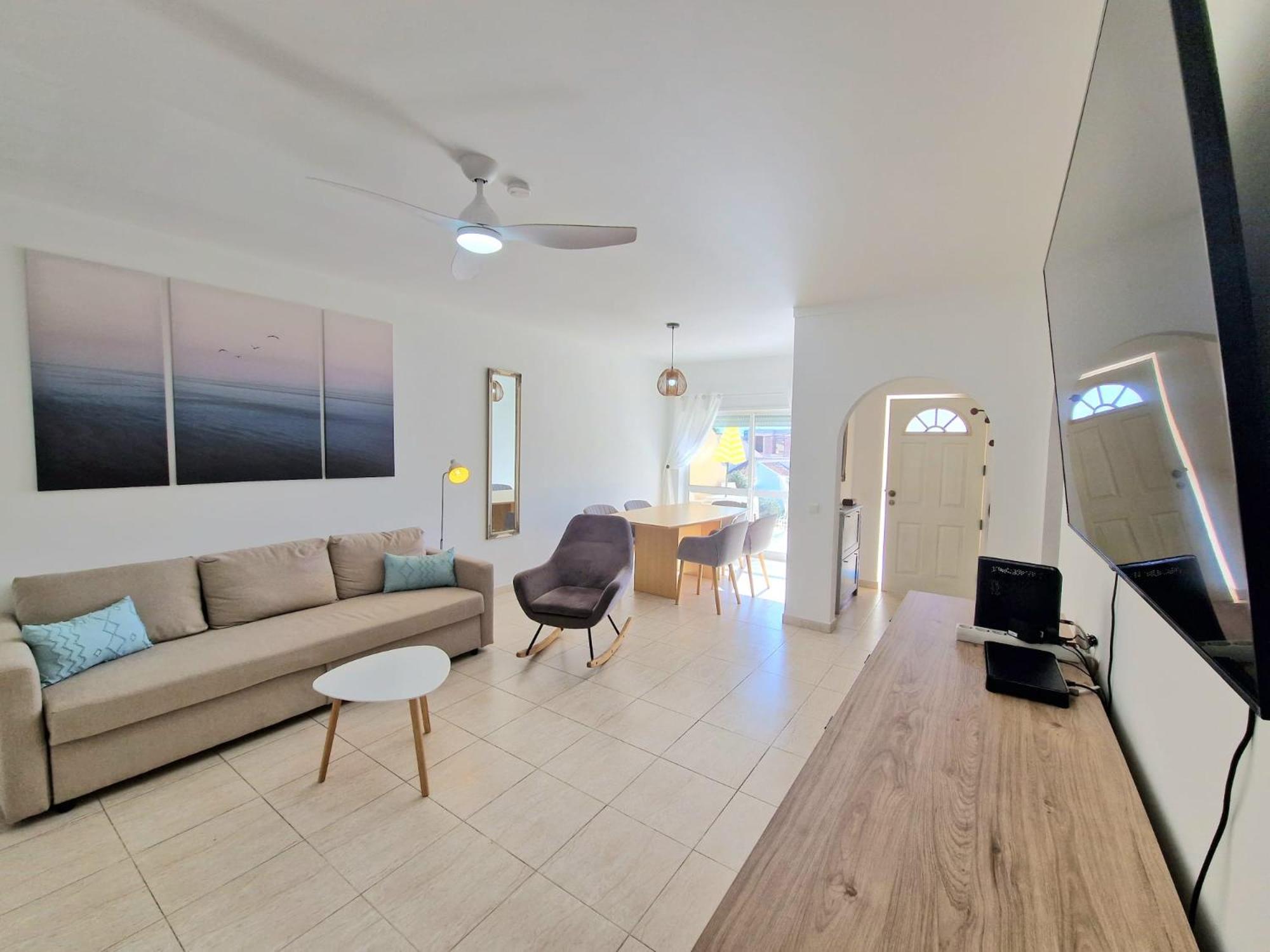 Apartment Oasis Park AL view 3