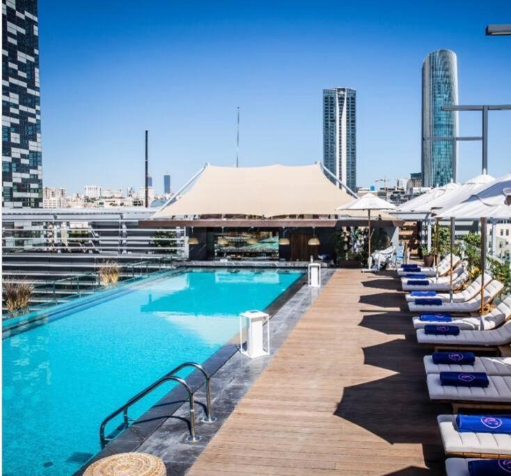 Boulevard, Abdali Luxury 1 BR Apartment view 2