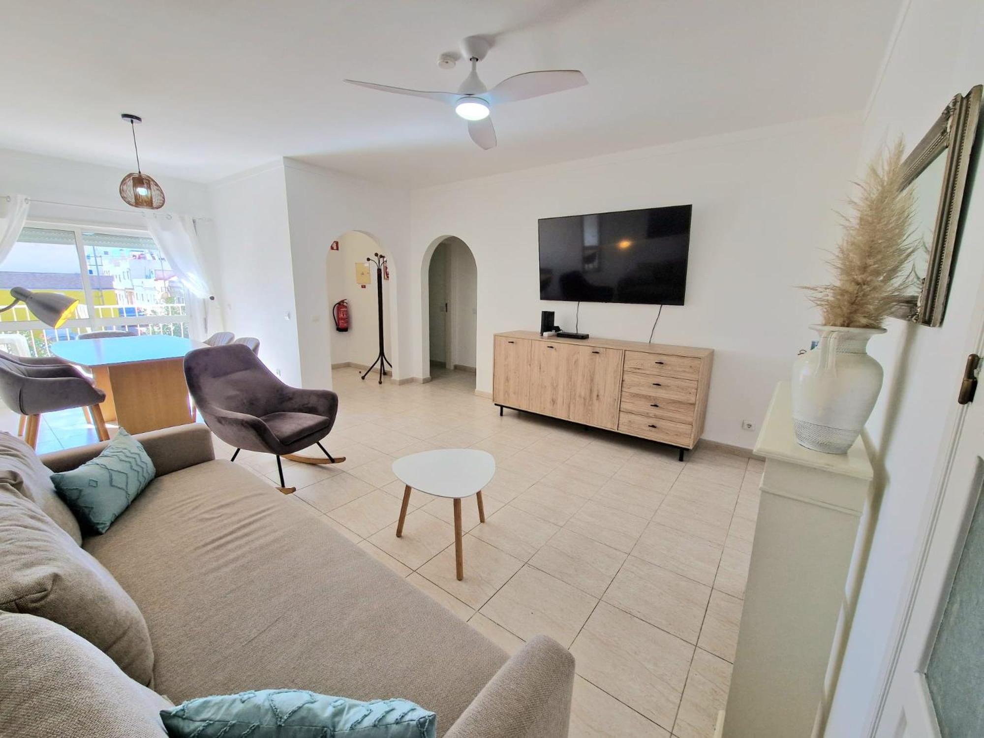 Apartment Oasis Park AL view 5