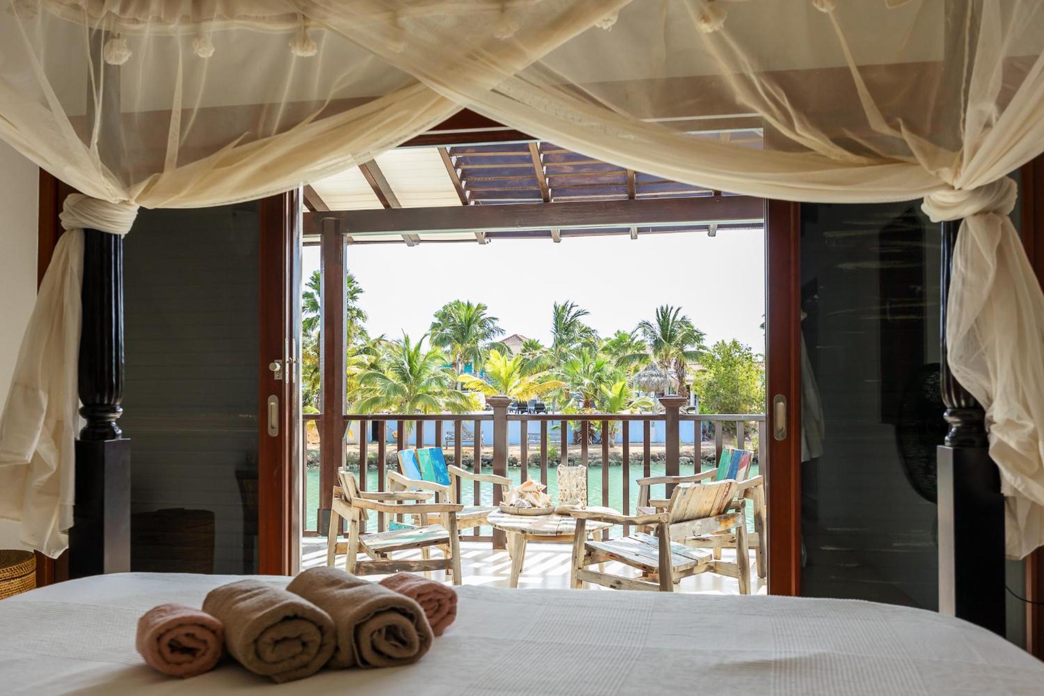 Watervilla Blou Bonaire - Waterlands Village