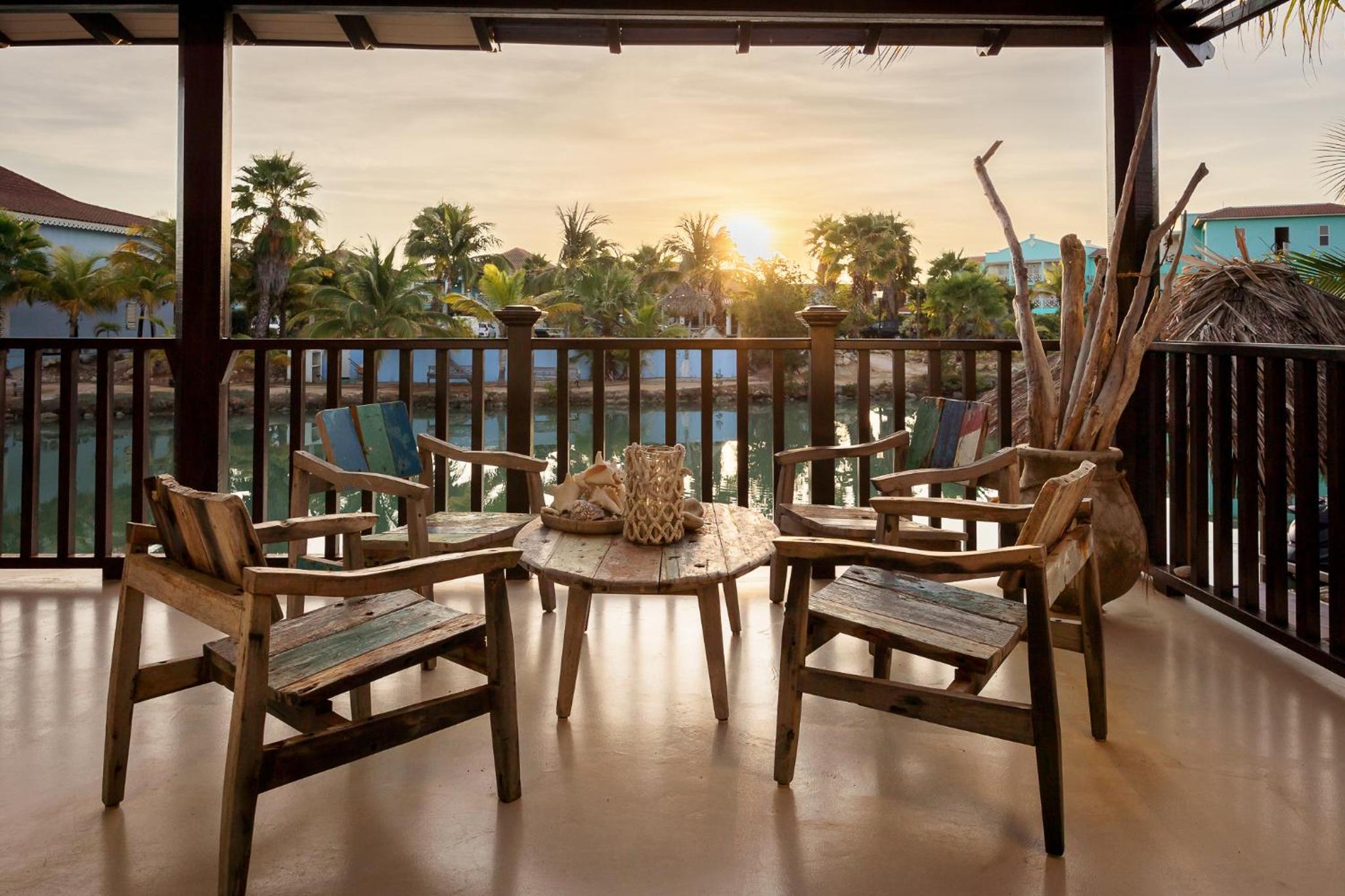 Watervilla Blou Bonaire - Waterlands Village