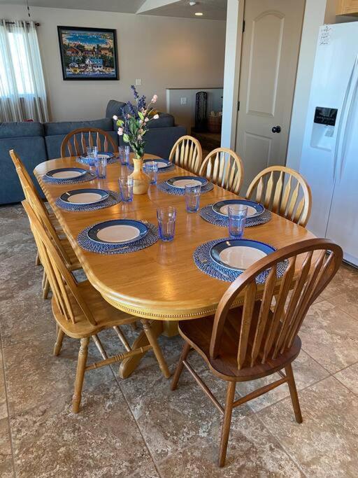 Cozy Bear Lake Retreat view 5