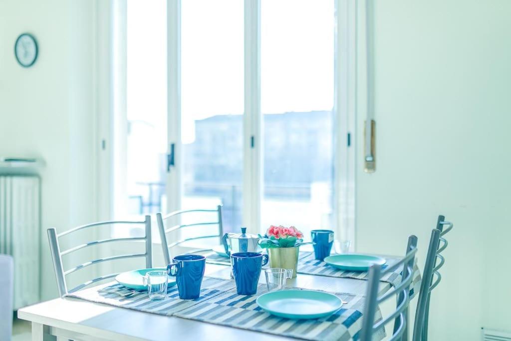 [Navigli - Downtown - Duomo] Spacious Two Bedroom Apartment - Close to Metro - AC - Wi-Fi