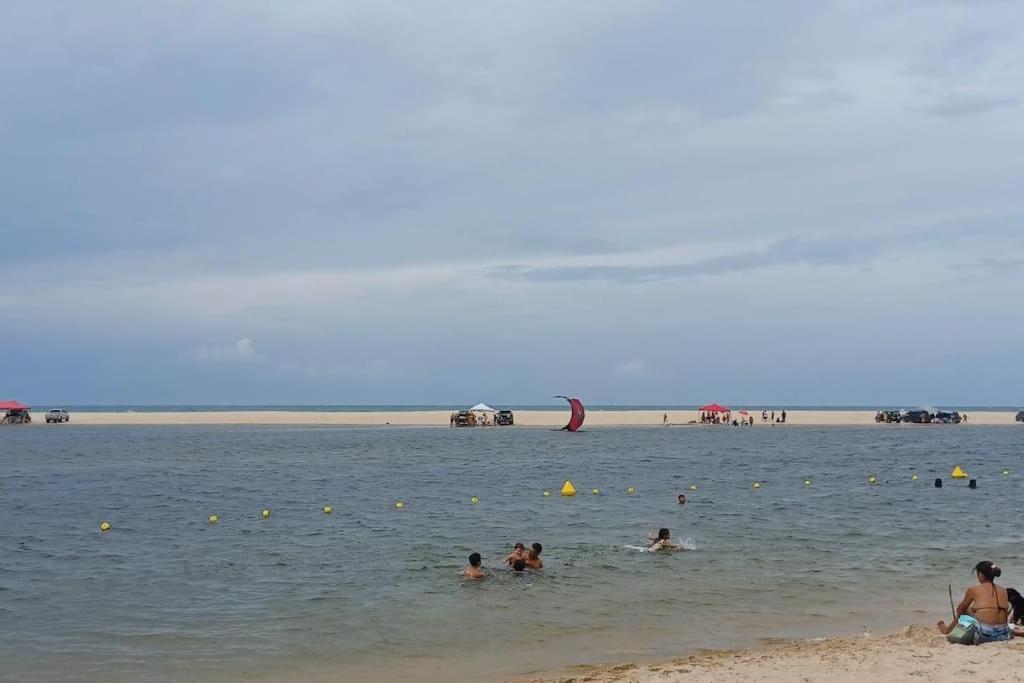 Apartamento à beira-mar. Beachfront apartment