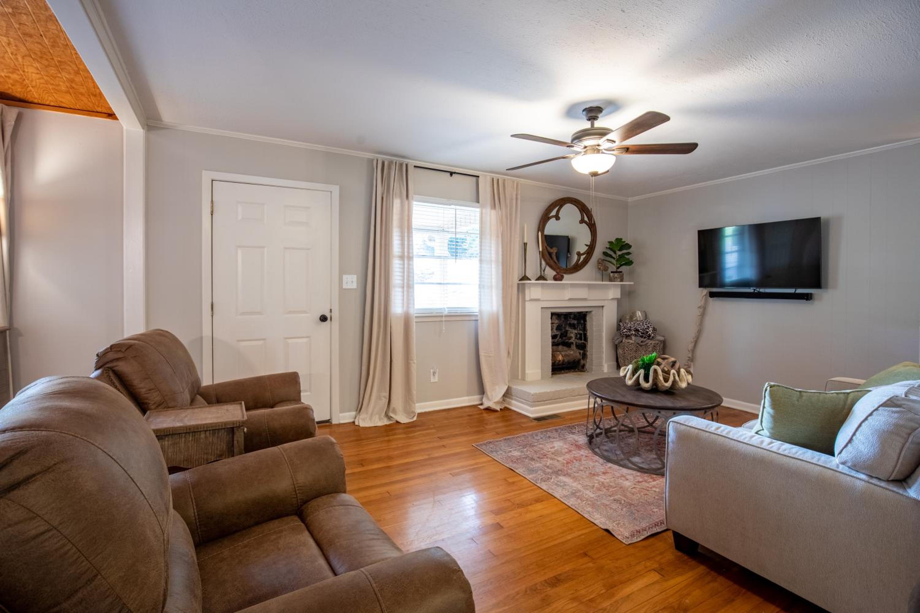 Oxford Vacations - Oxford Hillside Hideaway - Property Image 13