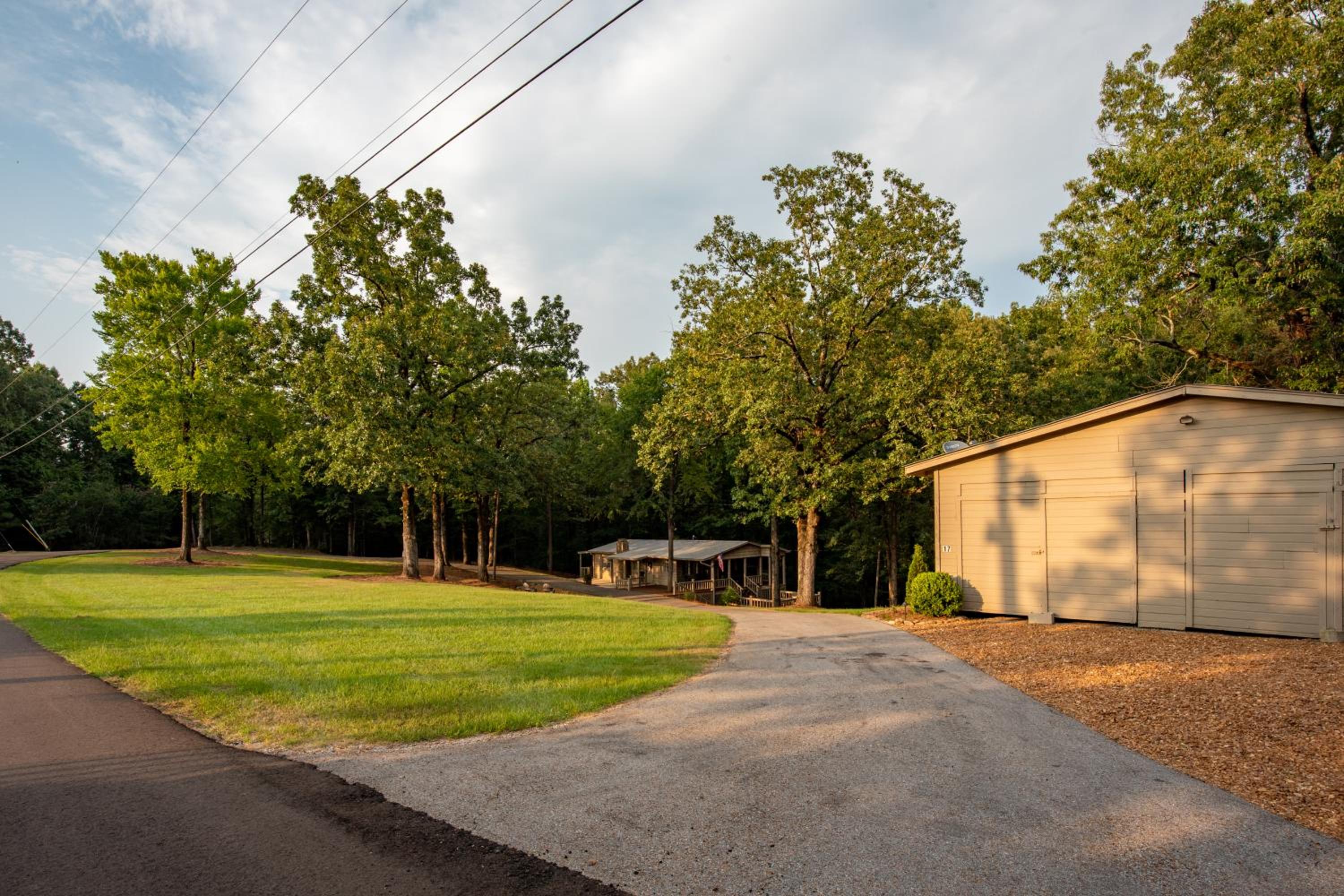 Oxford Vacations - Oxford Hillside Hideaway - Property Image 17