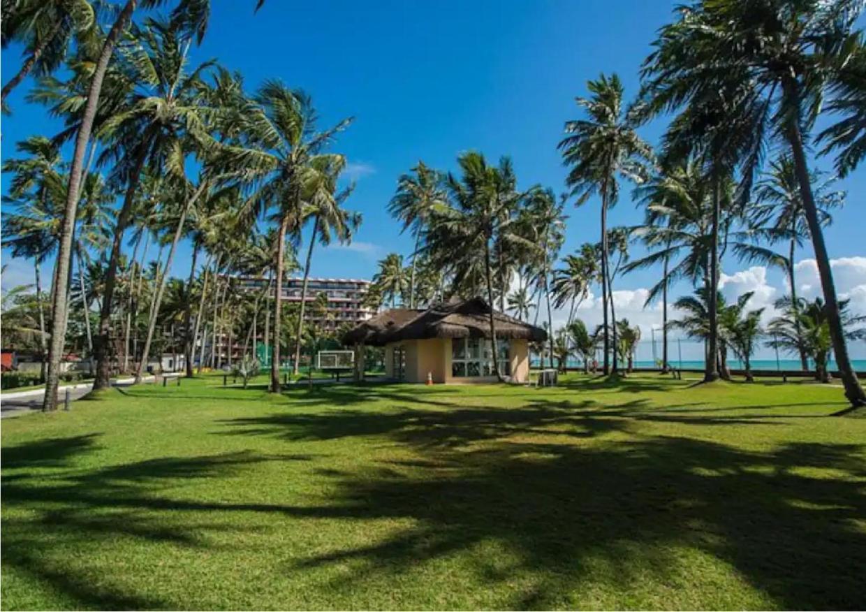 Um paraíso ao seu alcance! Apartamento na praia