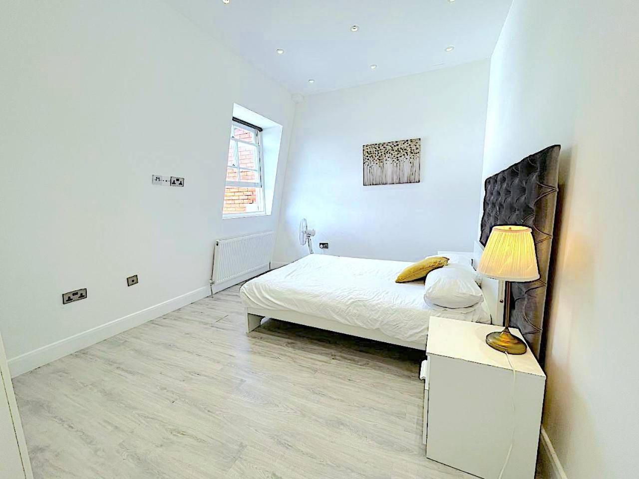 Harrow Apartments