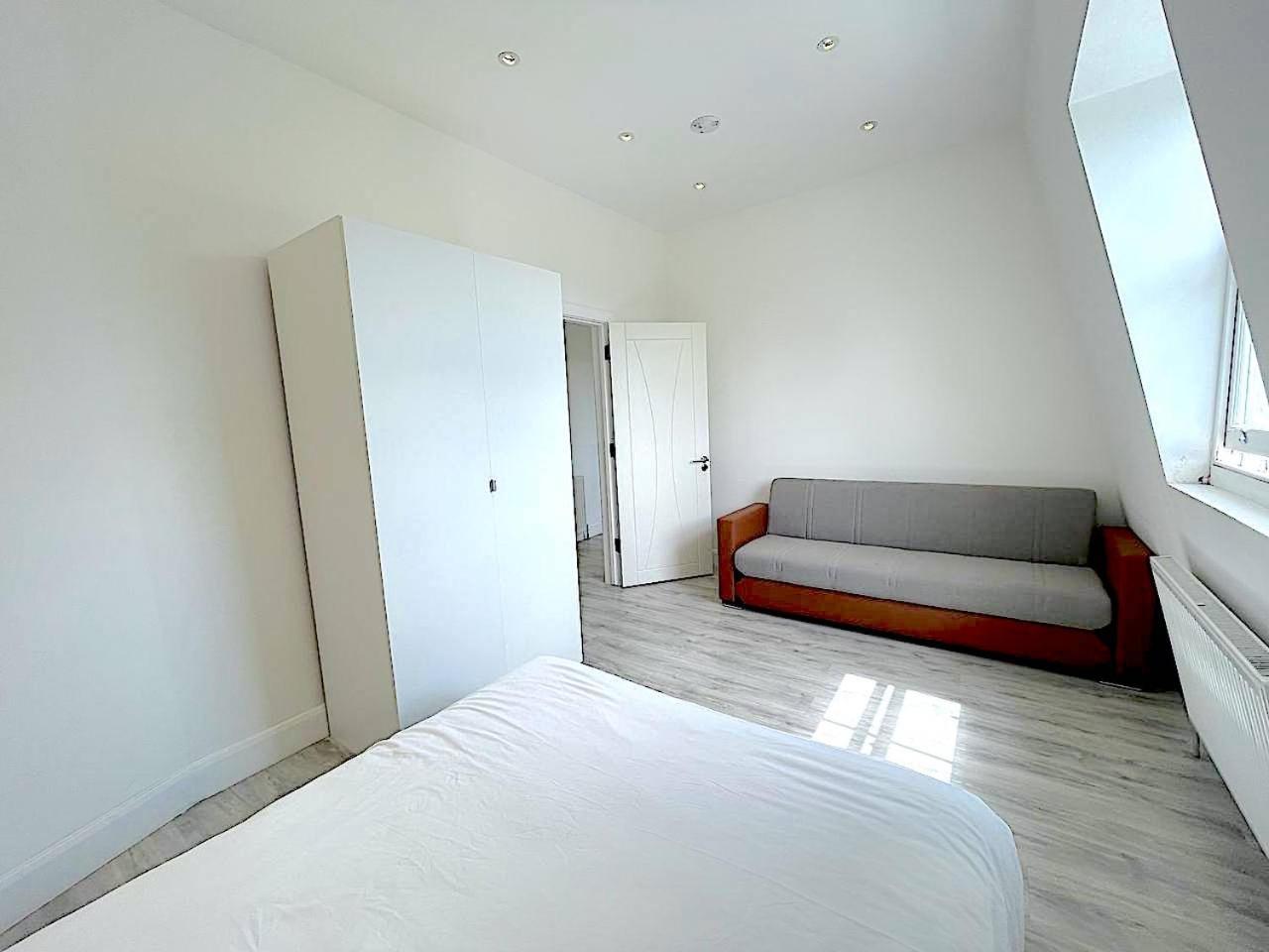 Harrow Apartments