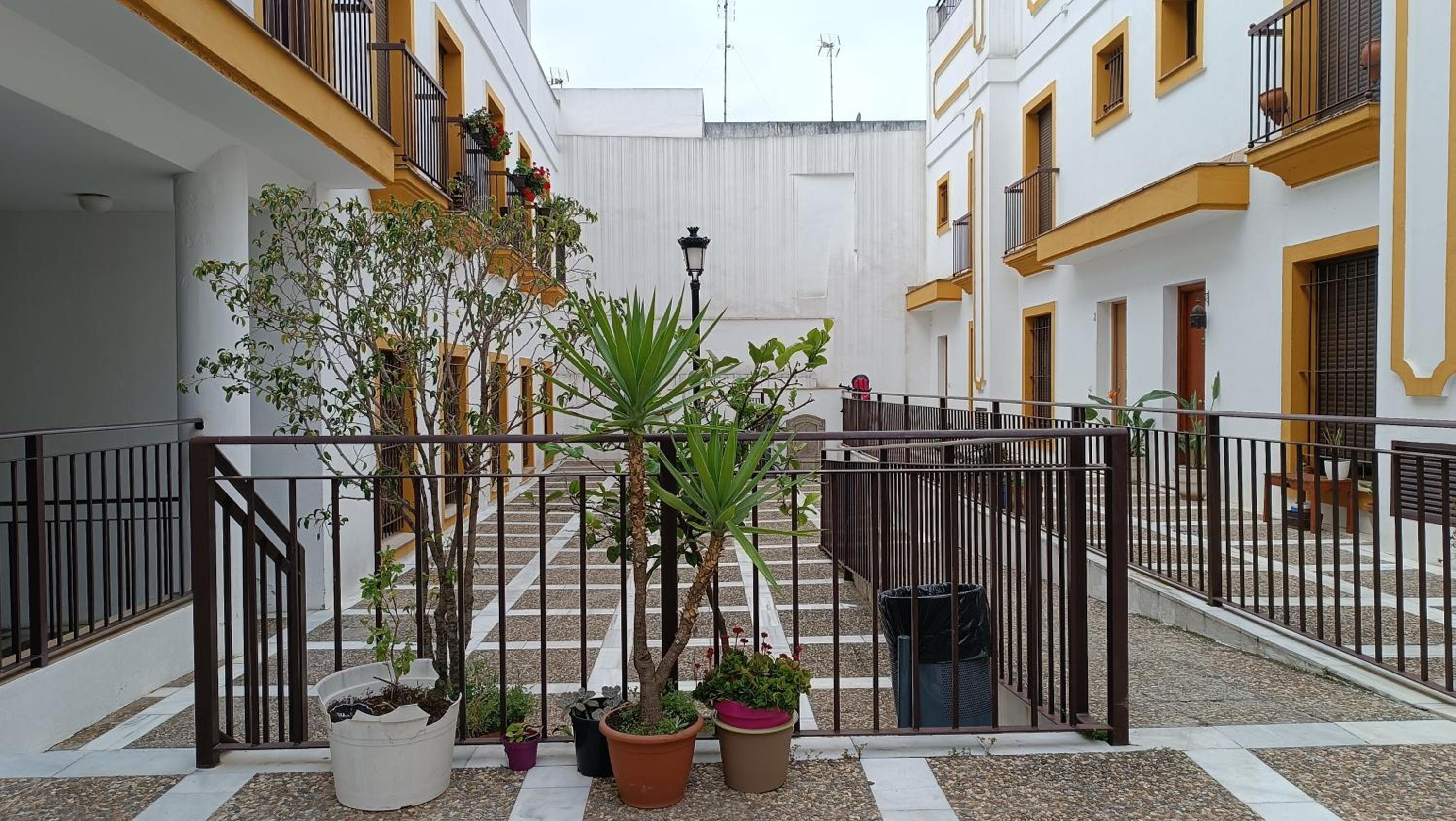 Sherryflat Sanjuan - Parking