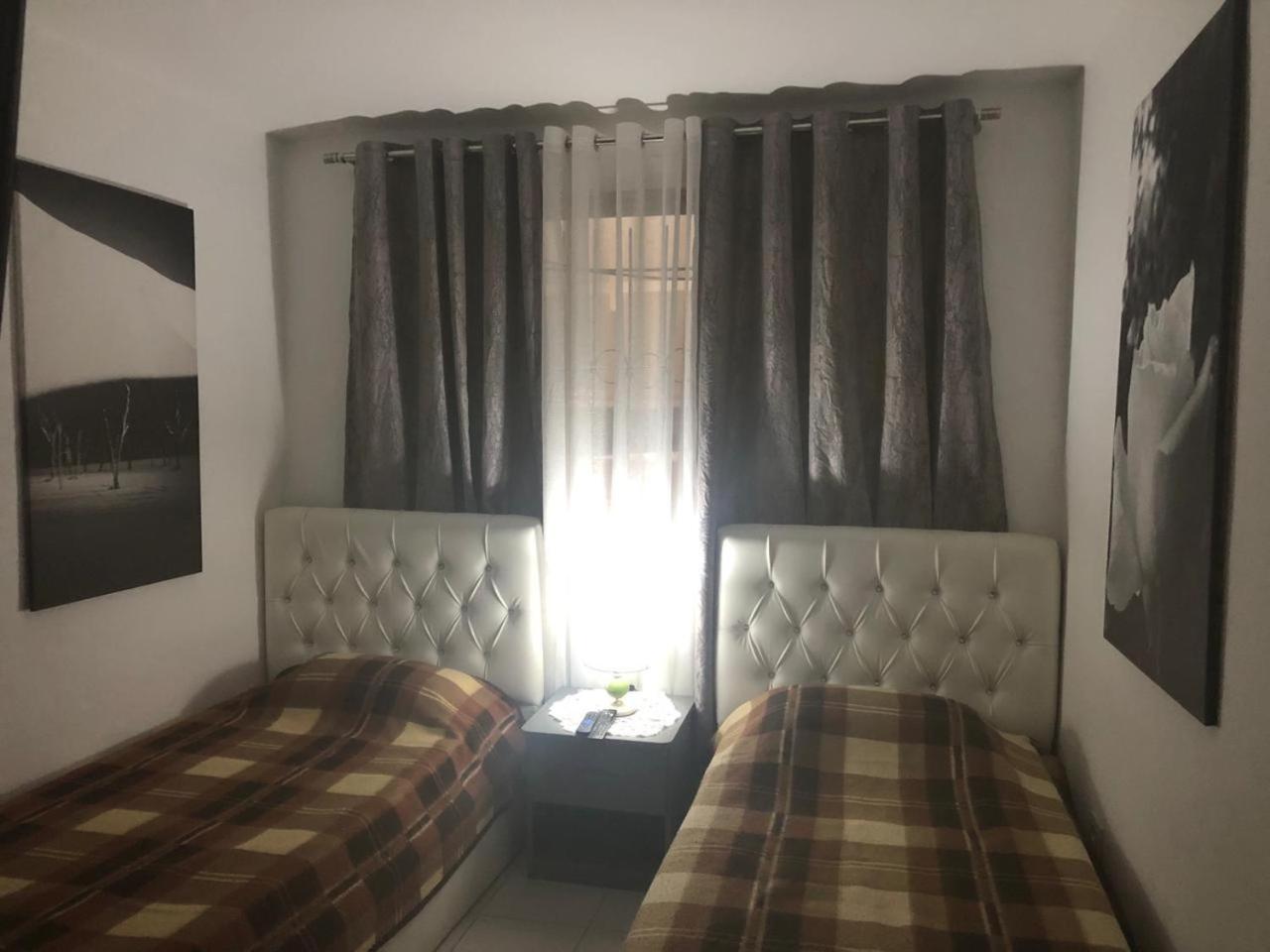 2 Bed-Room flat, 5 min walk from center