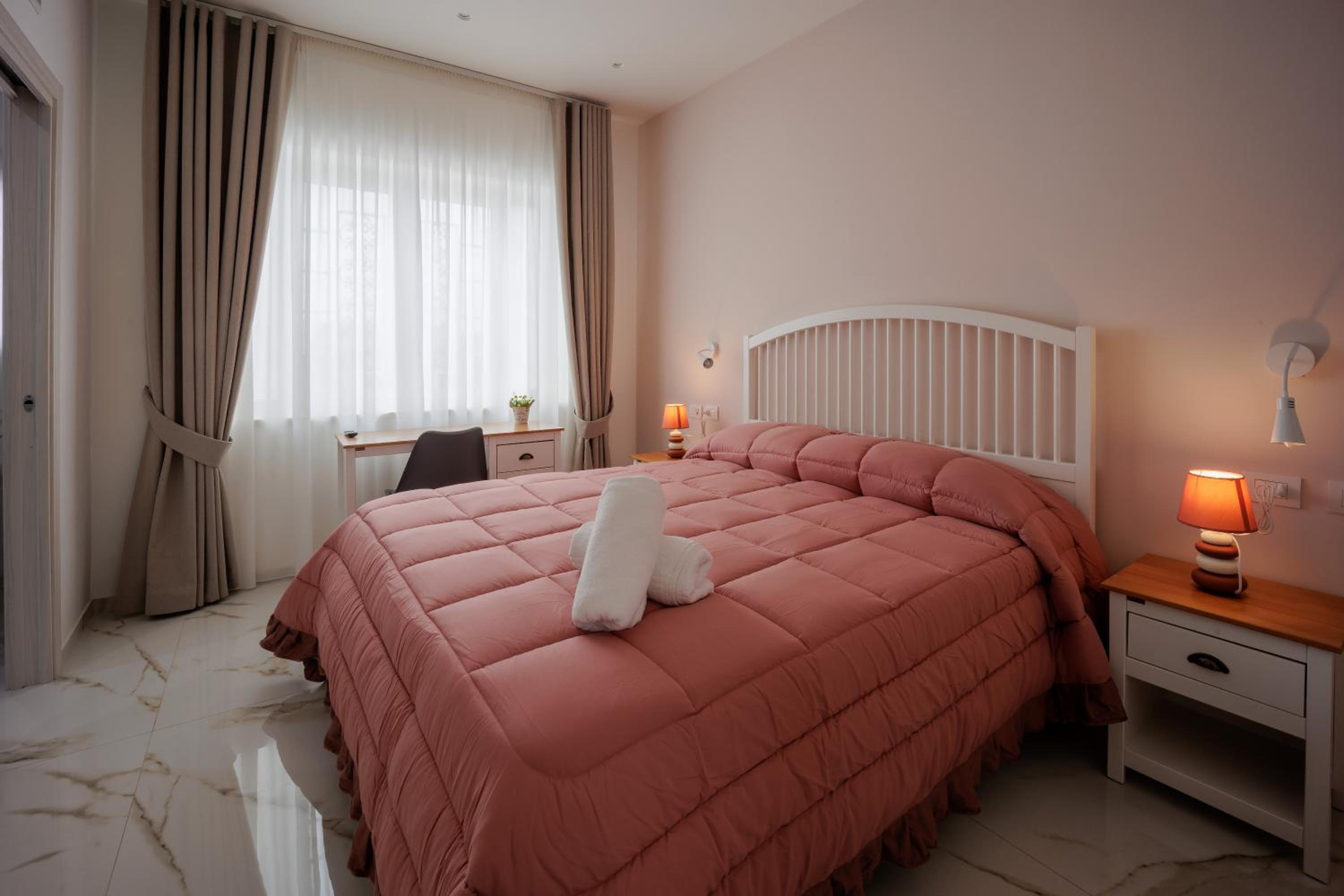 REDDIMUS Guest House